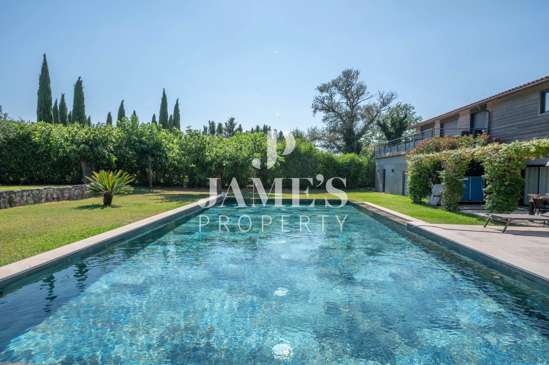 Maison à vendre, 462m², Saint-Bénézet