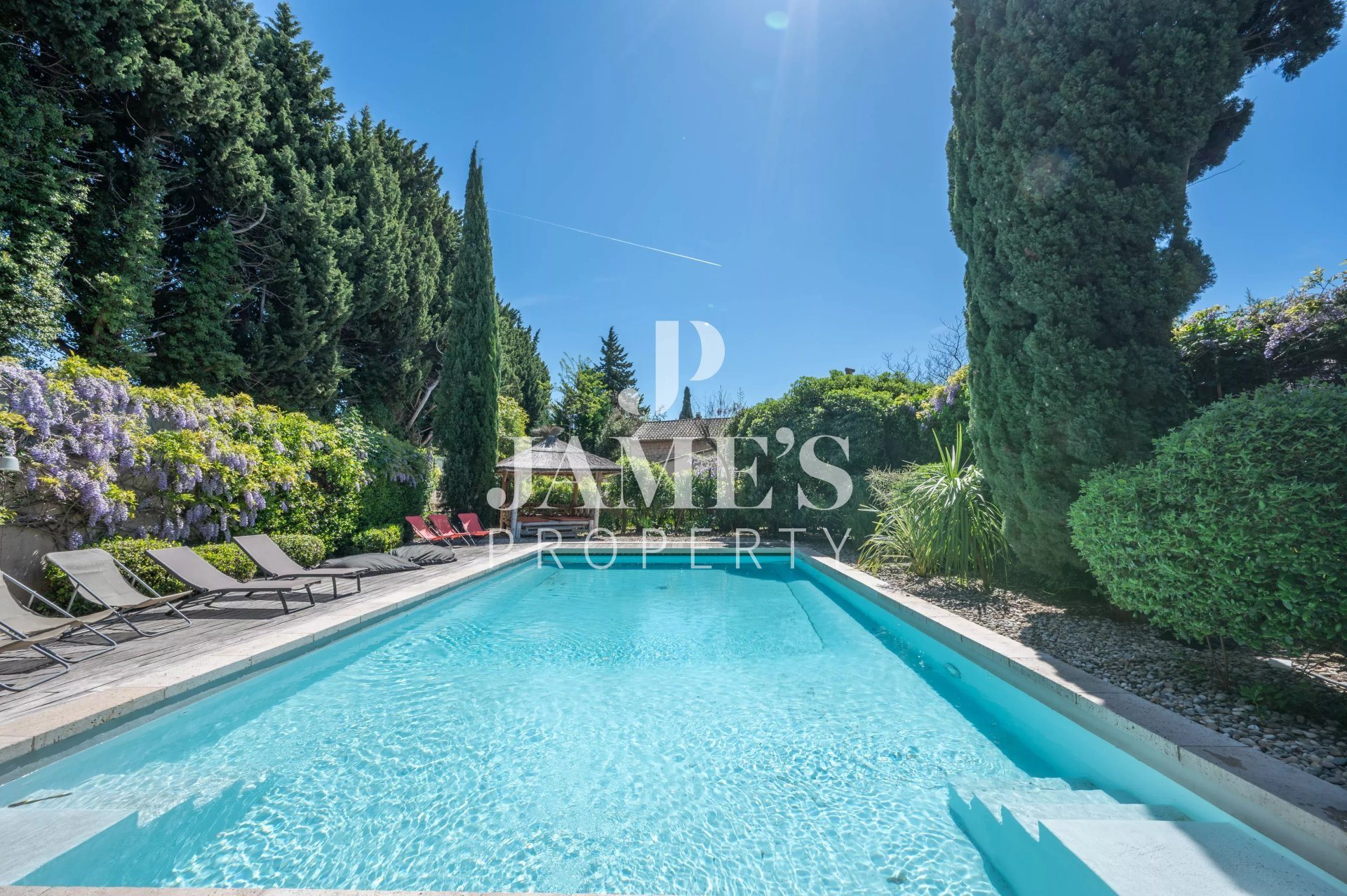 Maison à vendre, 330m², Paradou