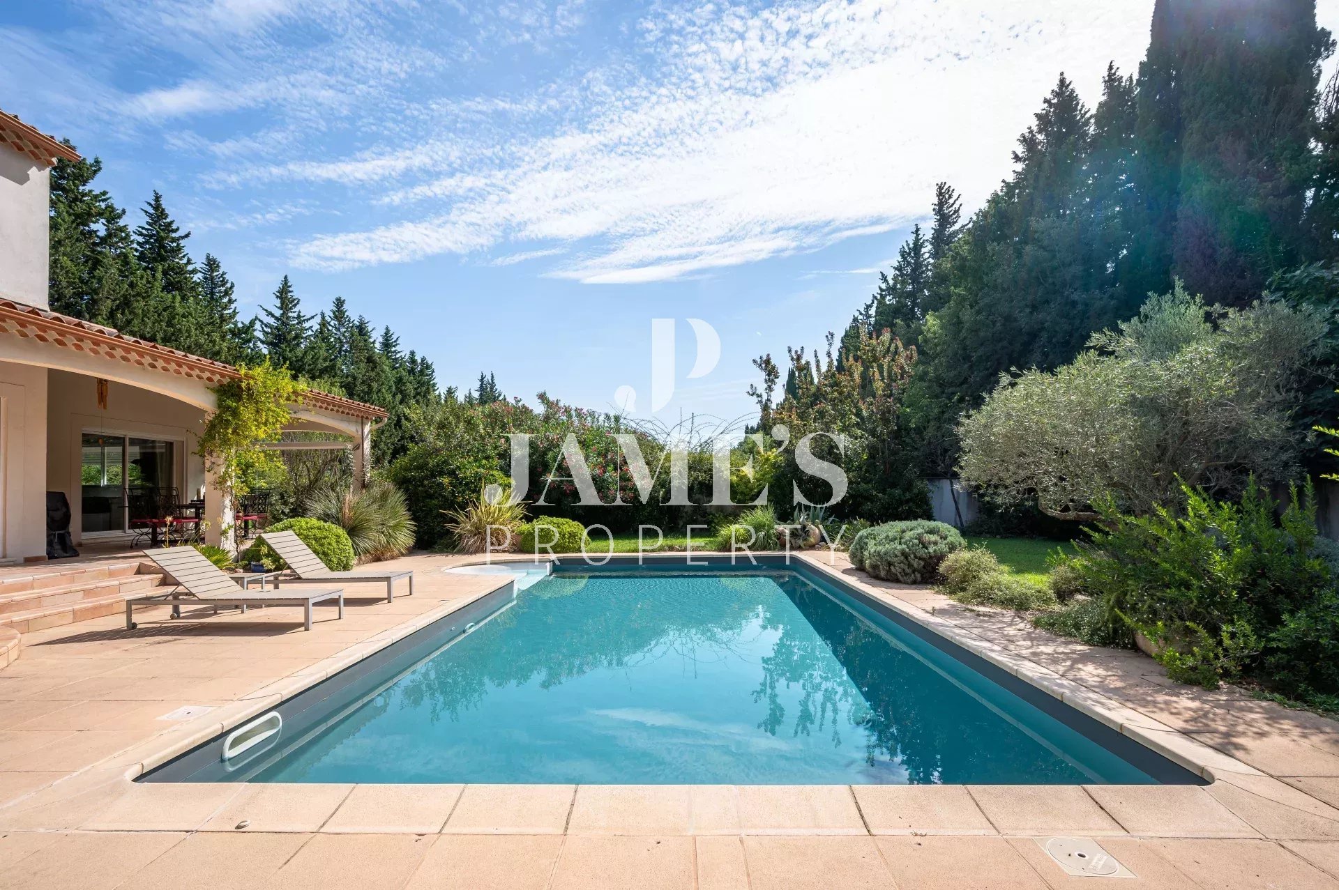 Maison à vendre, 198m², Fontvieille