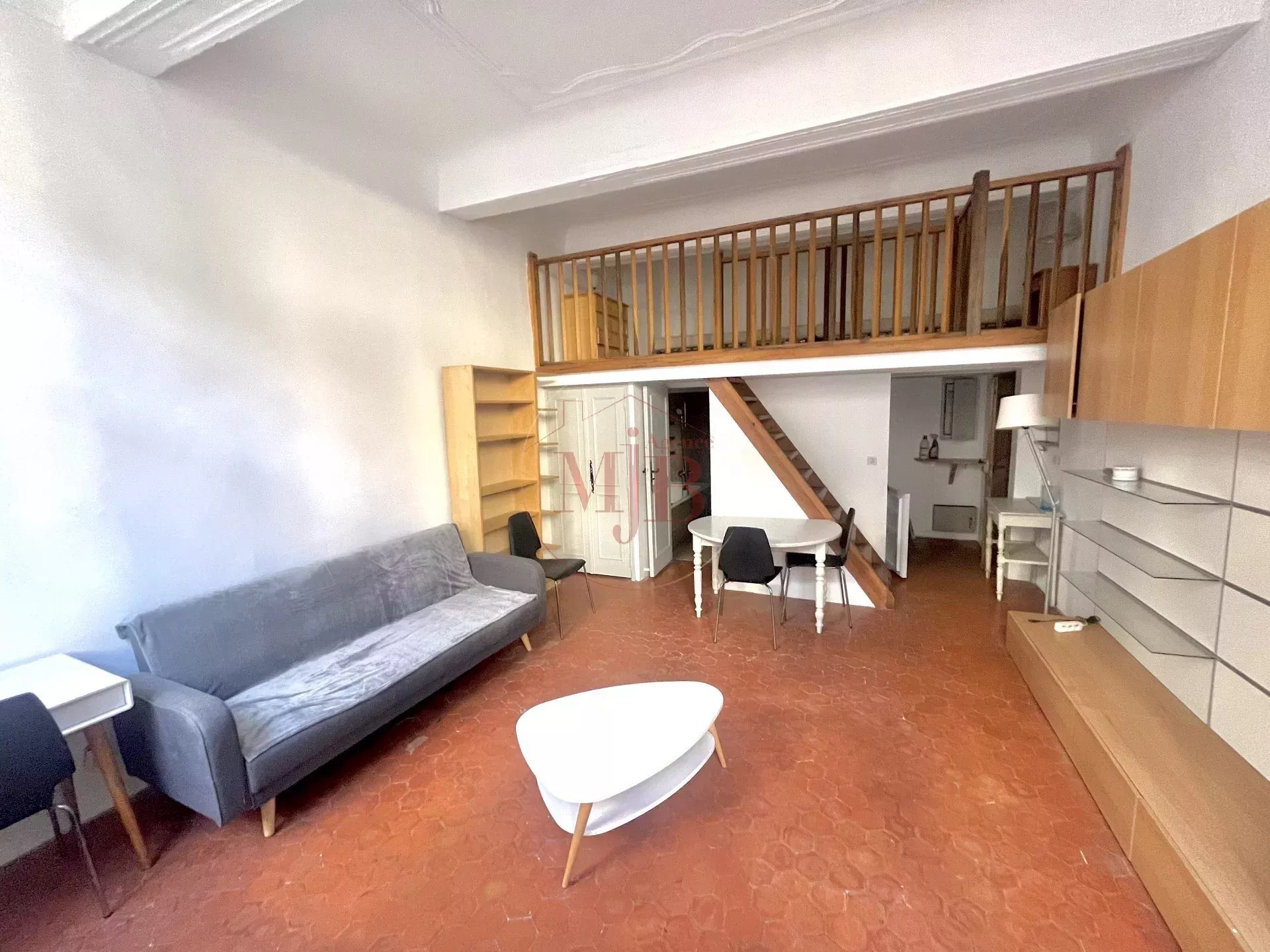 Appartement à louer, 31m², Aix-en-Provence