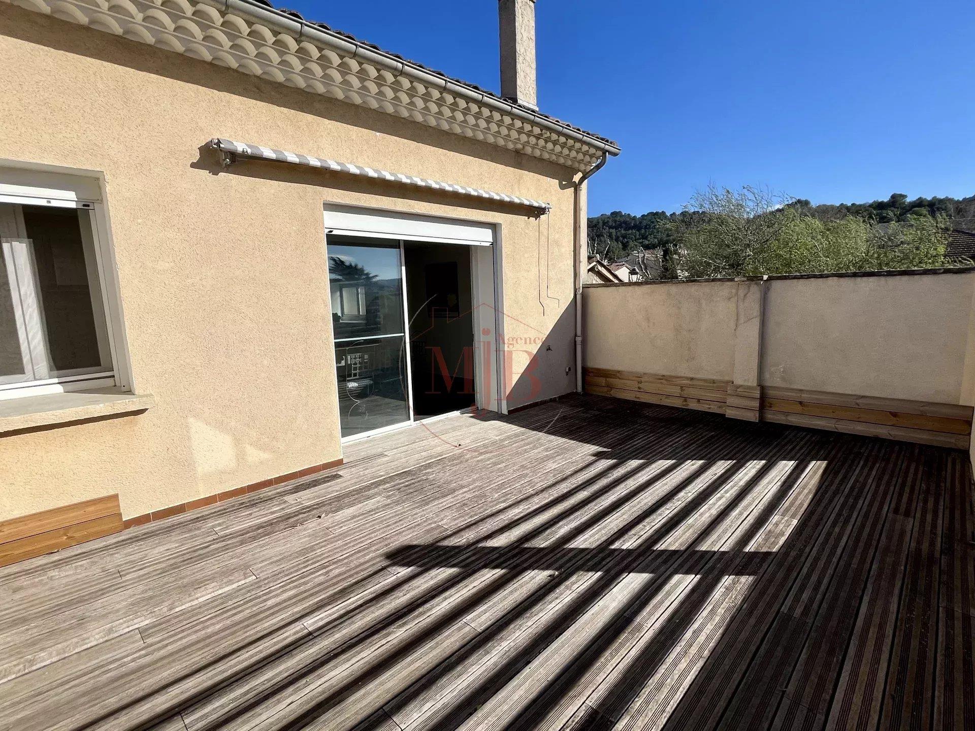 Maison à vendre, 177m², Le Puy-Sainte-Réparade