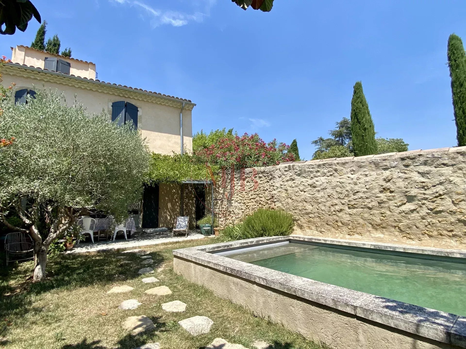 Maison à vendre, 102m², Puyvert