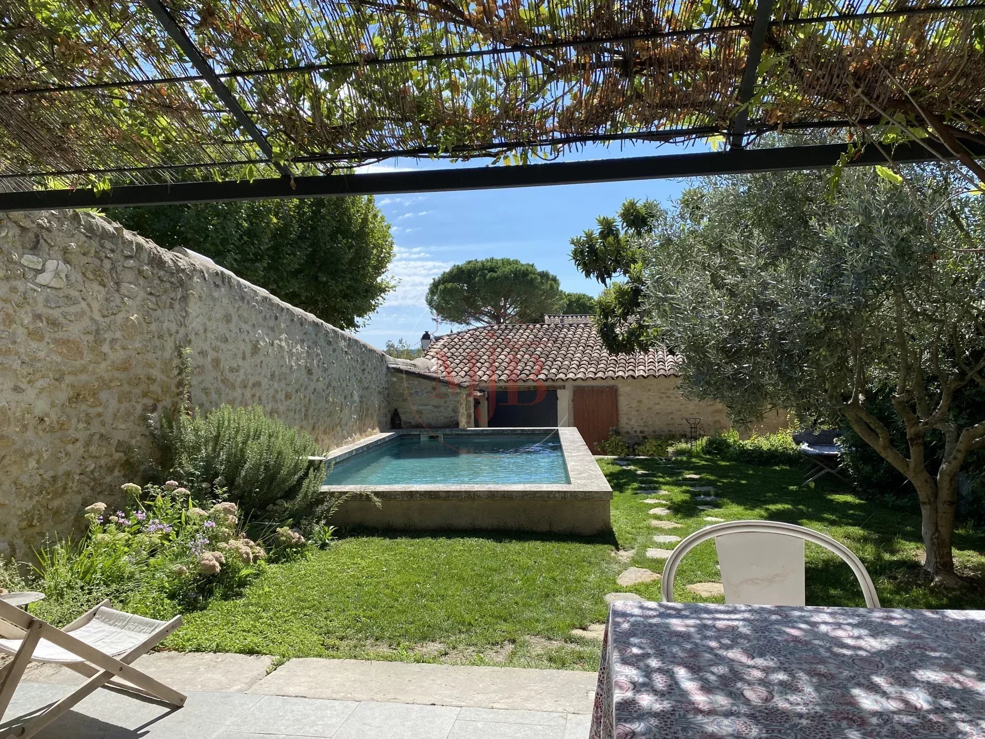 Maison à vendre, 102m², Puyvert