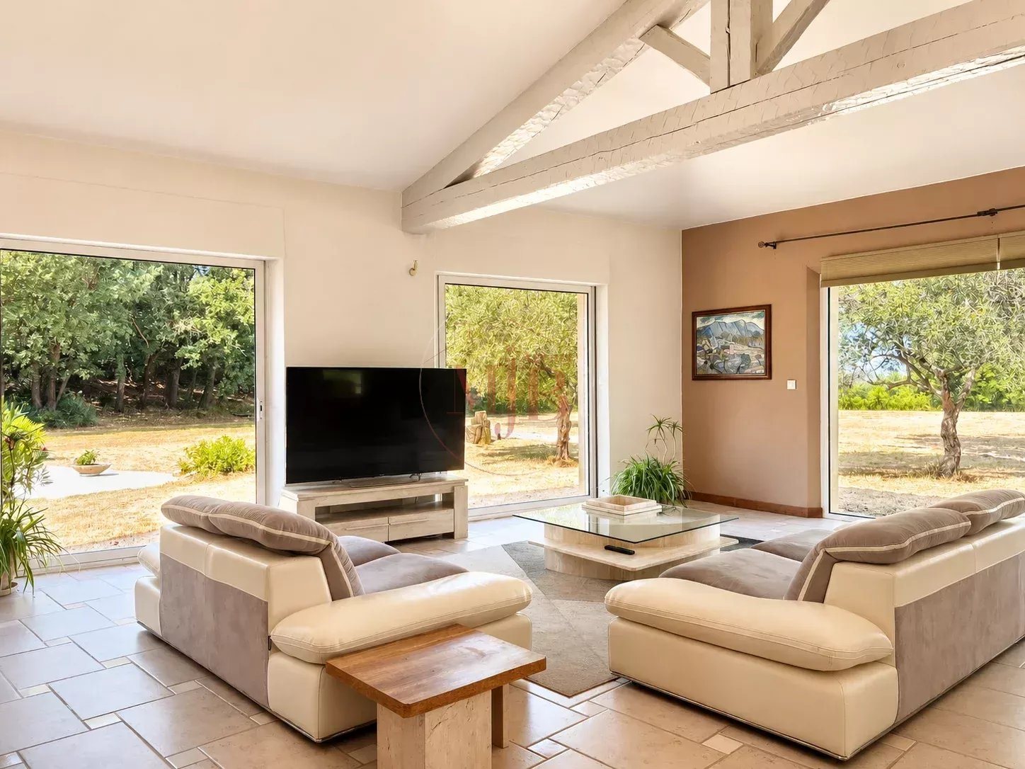 Maison à louer, 232m², Trets