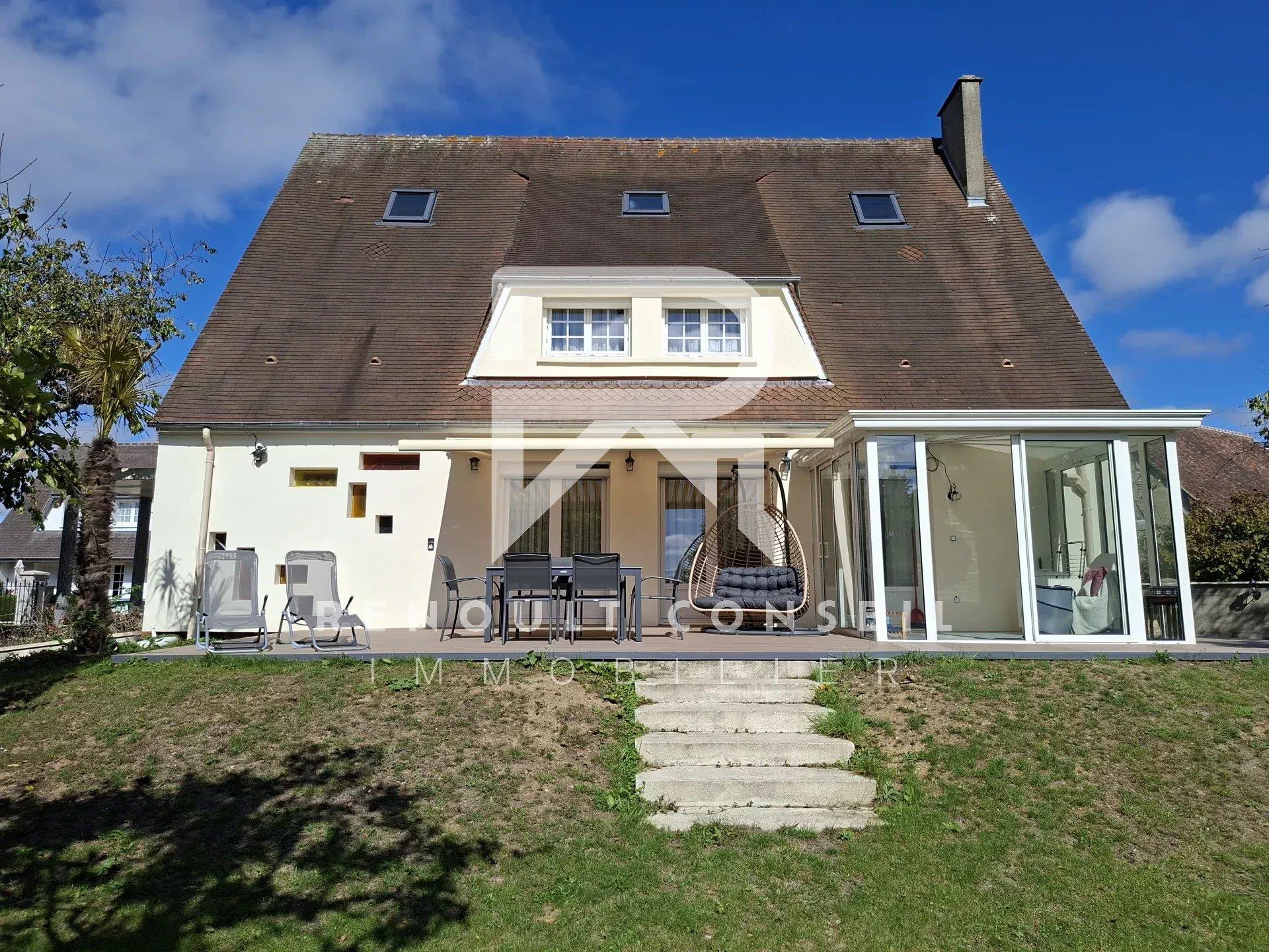 Maison à vendre, 221m², Évreux
