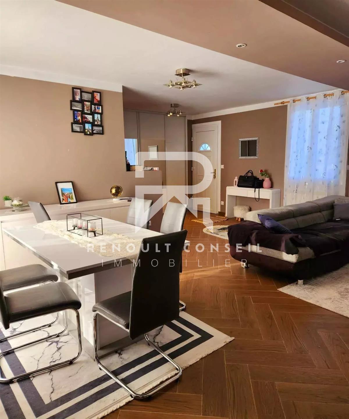 Maison à vendre, 135m², Grand-Couronne