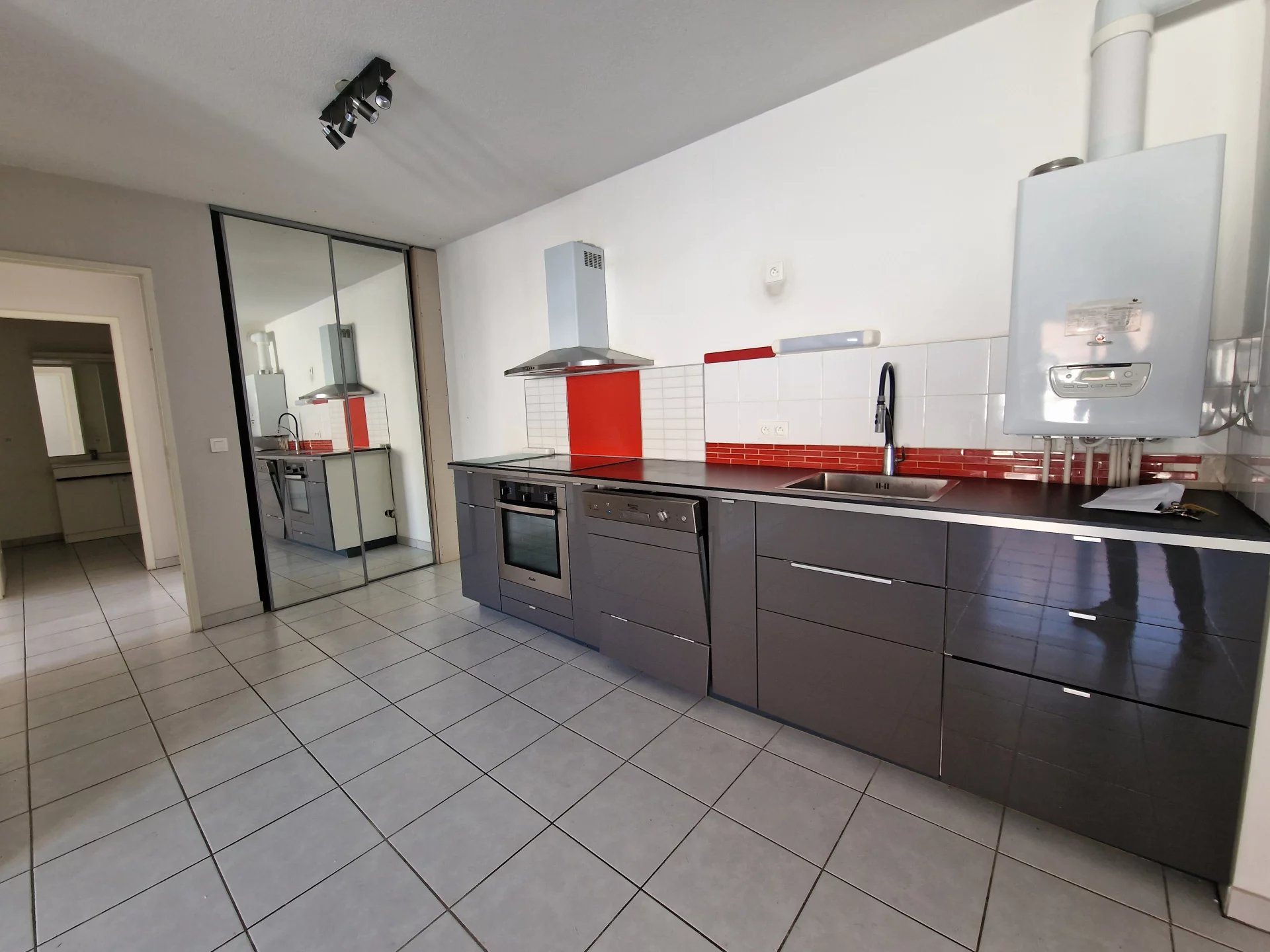 Appartement à louer, 65m², Marseille 14ème