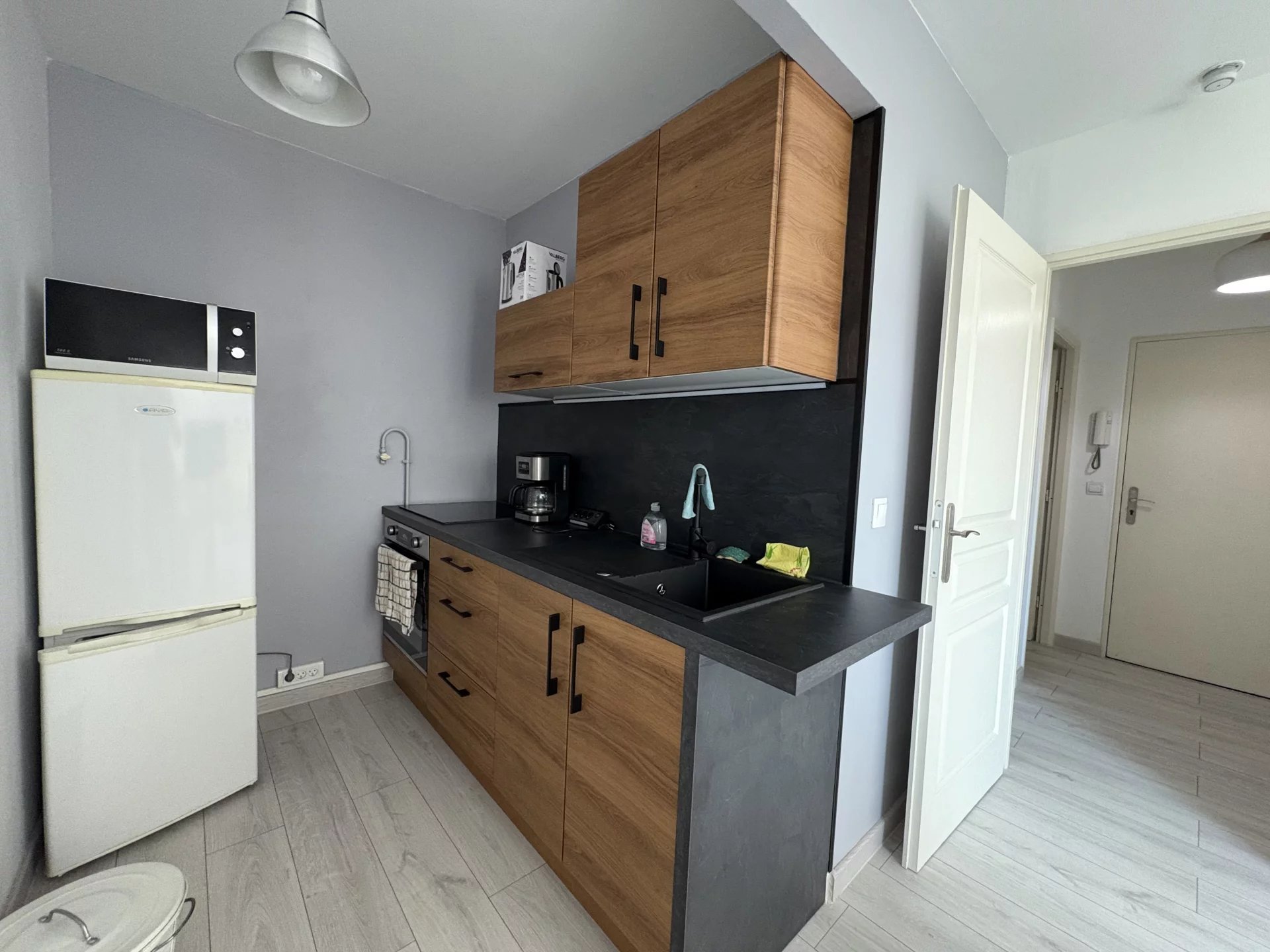 Appartement à louer, 33m², Marseille 6ème