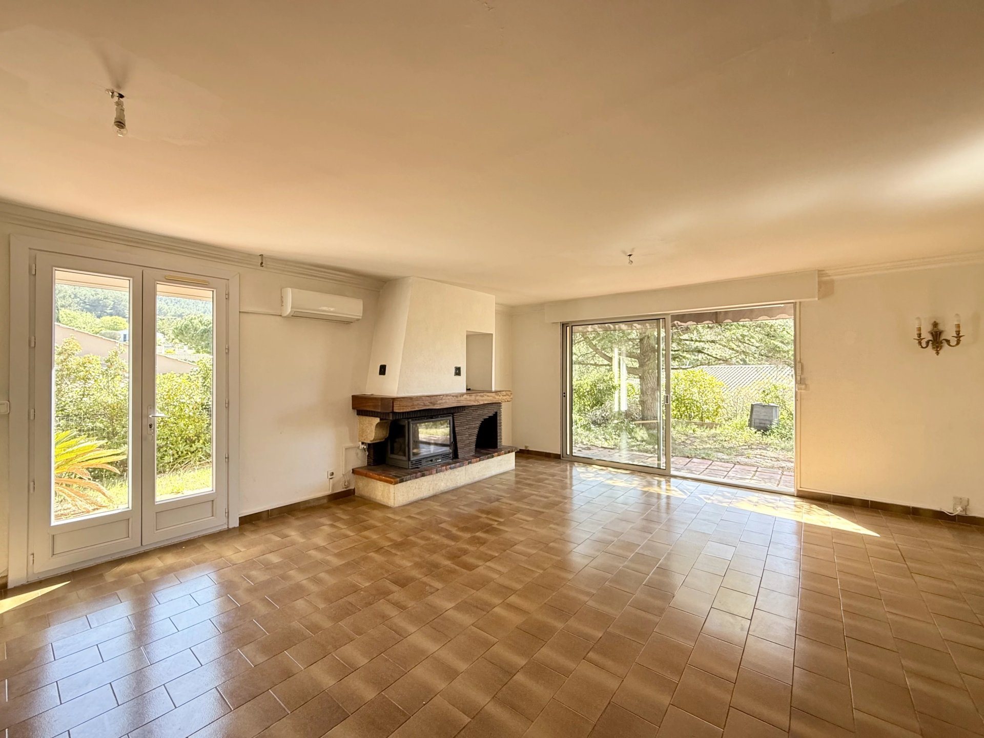 Maison à vendre, 116m², Saint-Cyr-sur-Mer