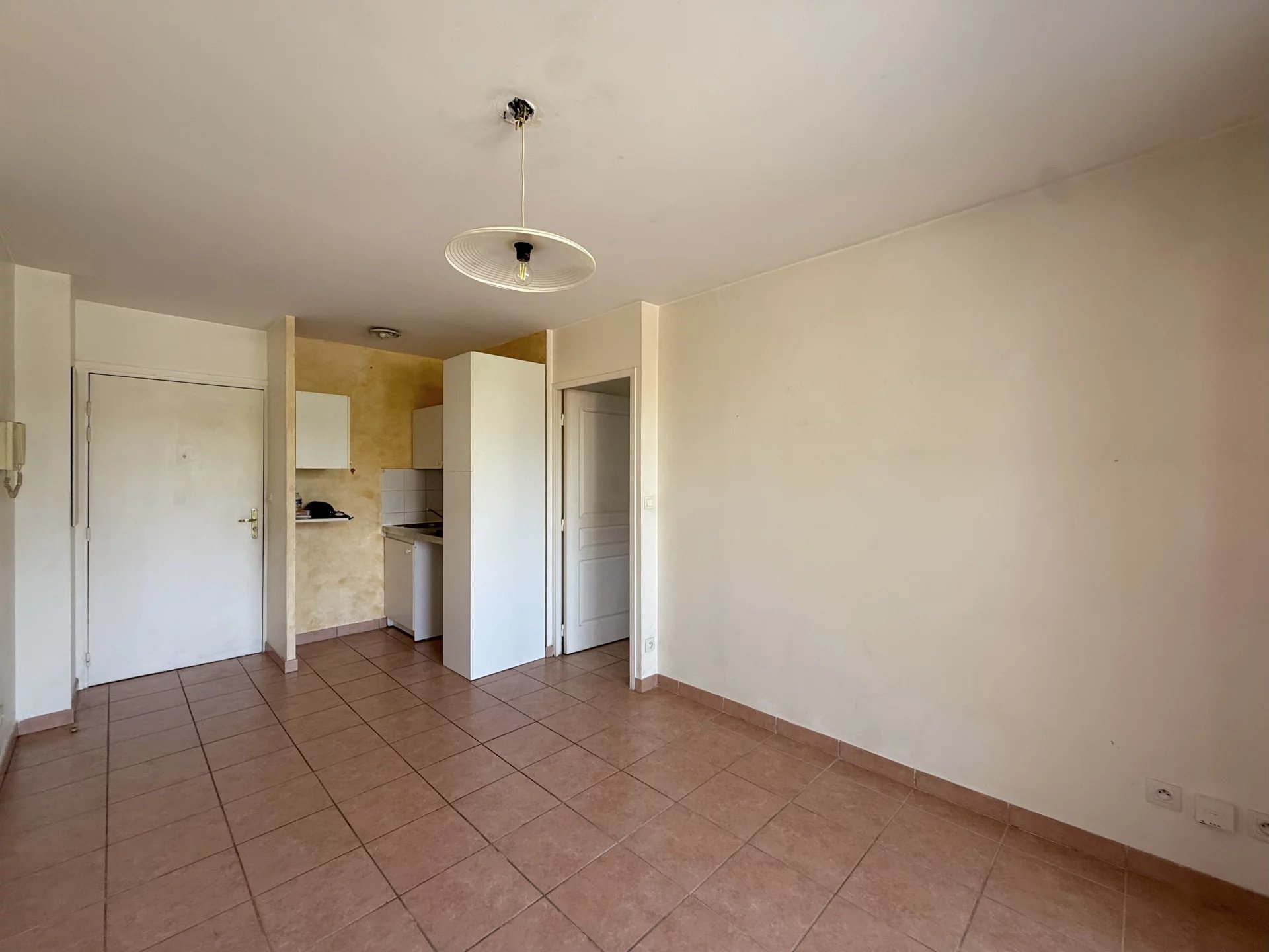 Appartement à louer, 29m², Le Beausset