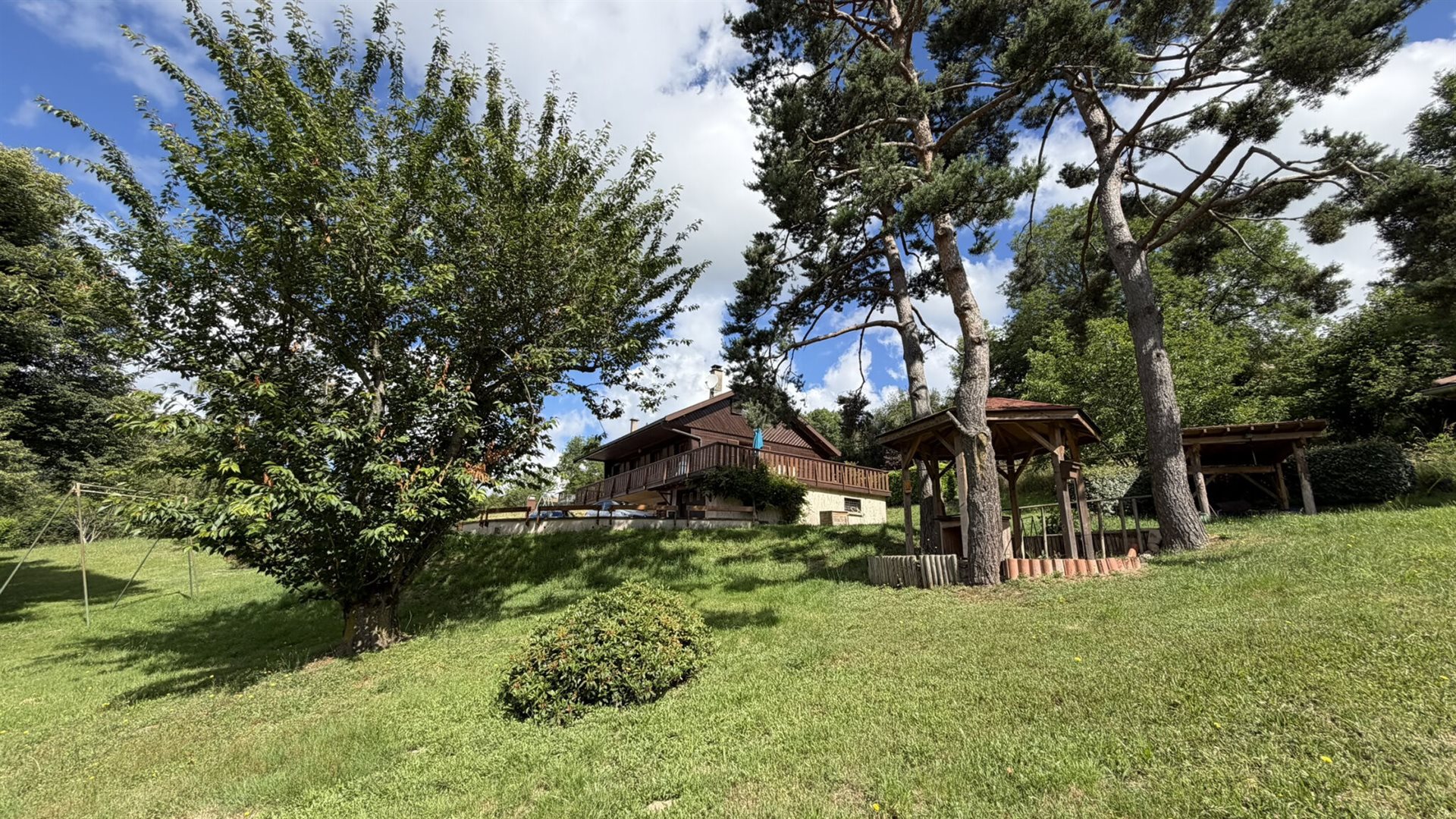 Maison à vendre, 105m², Cublize