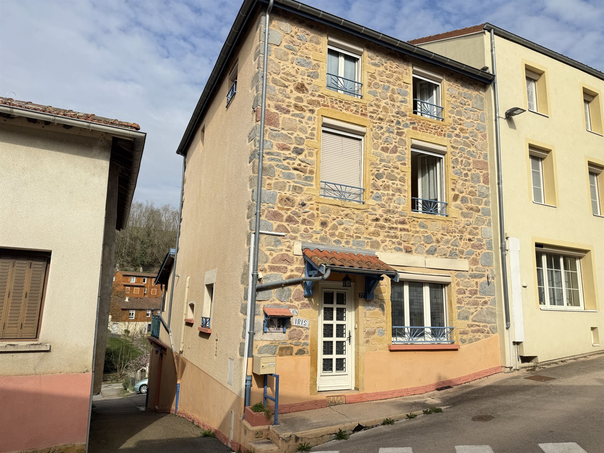 Maison à vendre, 132m², Saint-Victor-sur-Rhins
