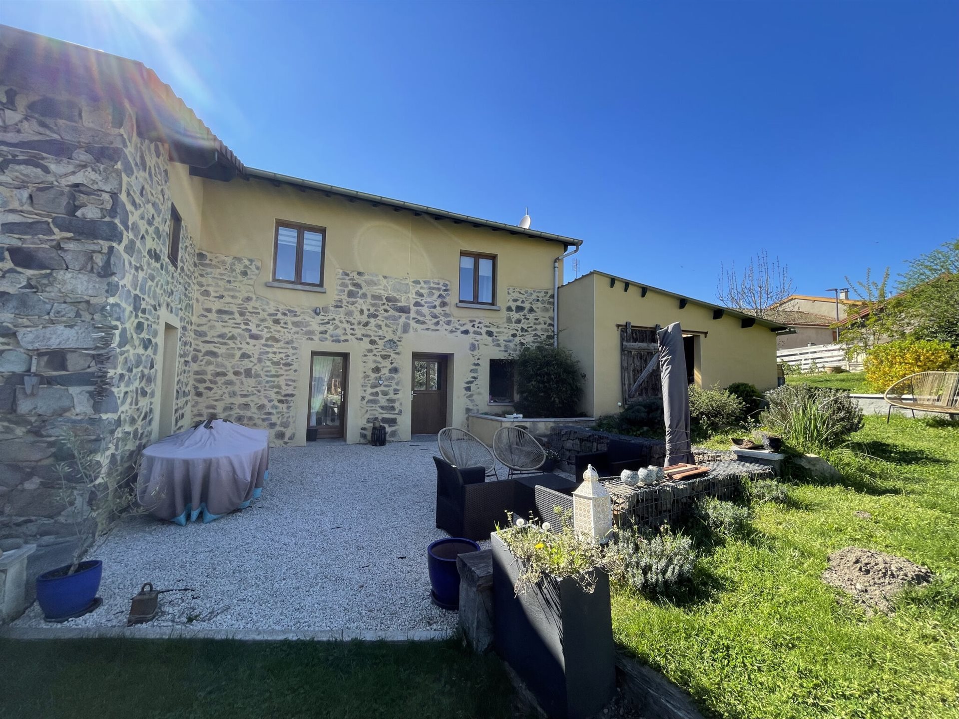 Maison à vendre, 130m², Saint-Cyr-de-Valorges