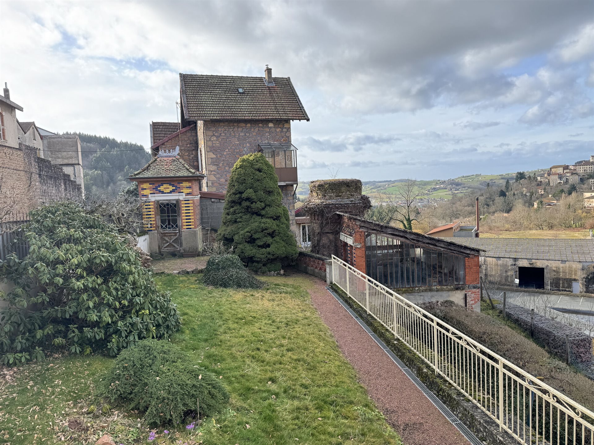 Maison à vendre, 316m², Amplepuis