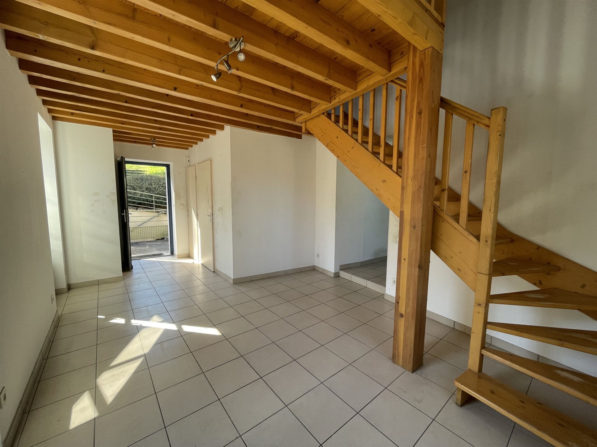 Appartement à vendre, 40m², Thizy
