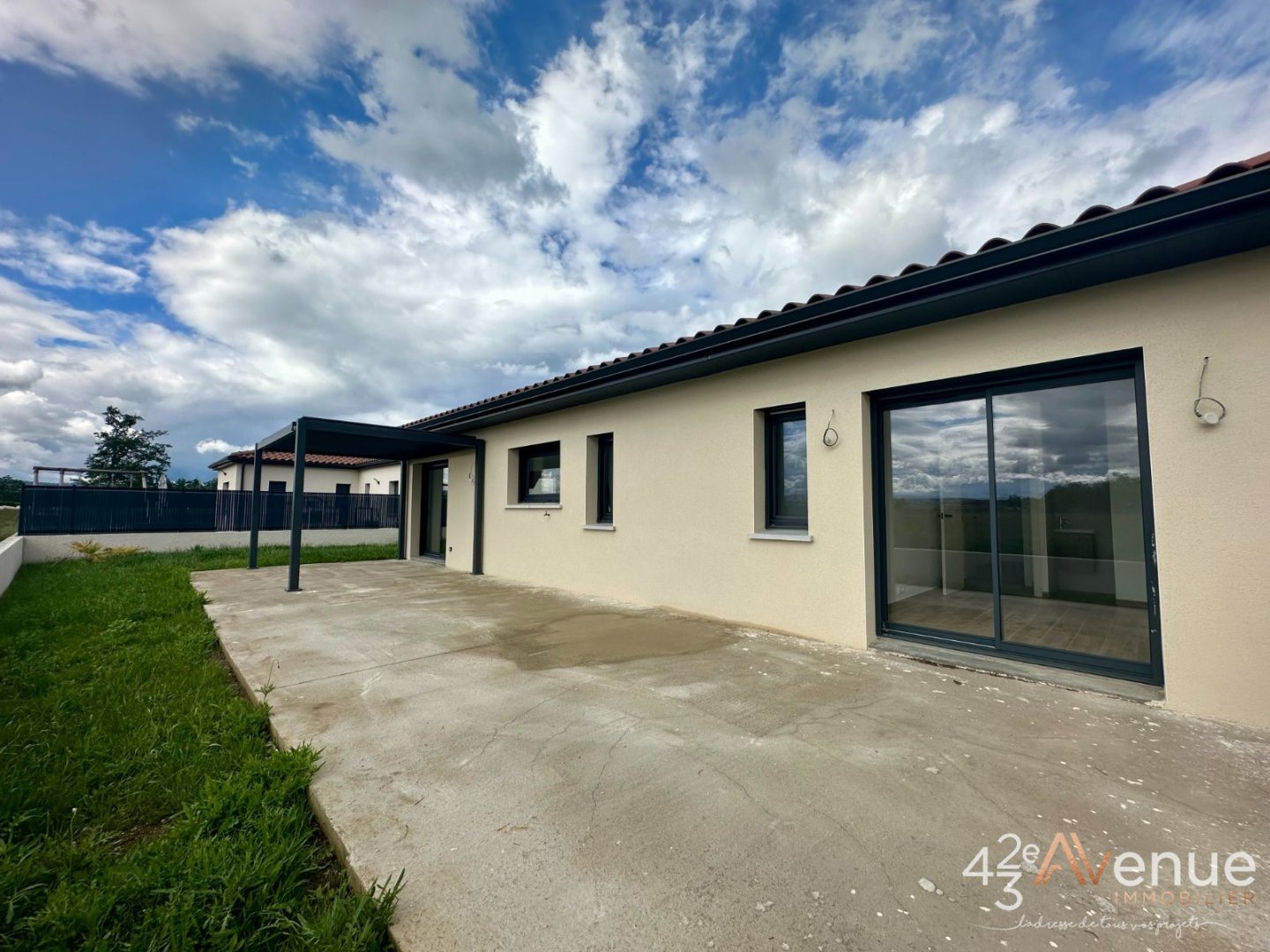 Maison à vendre, 103m², Bonson