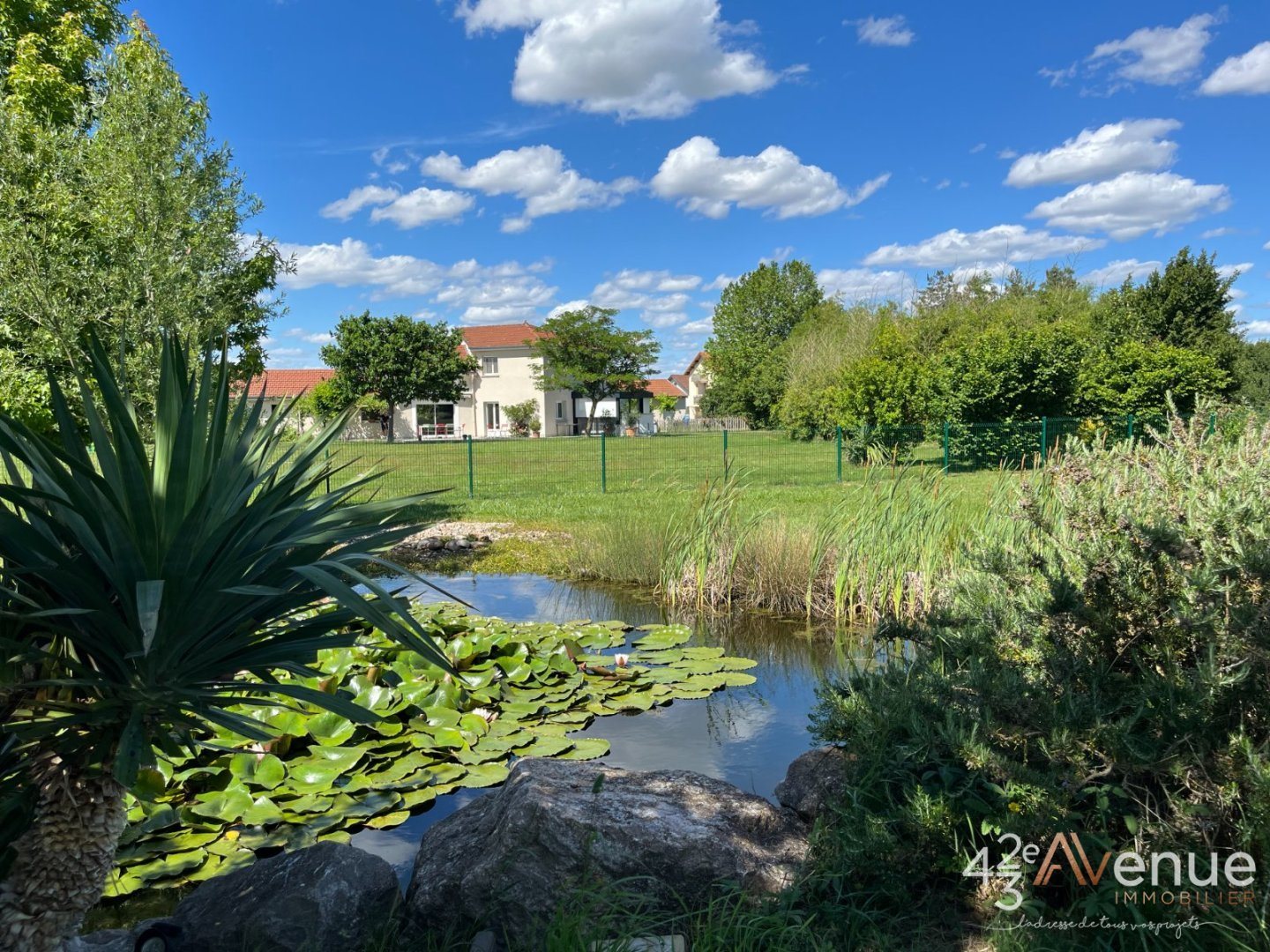 Maison à vendre, 209m², L'Hôpital-le-Grand