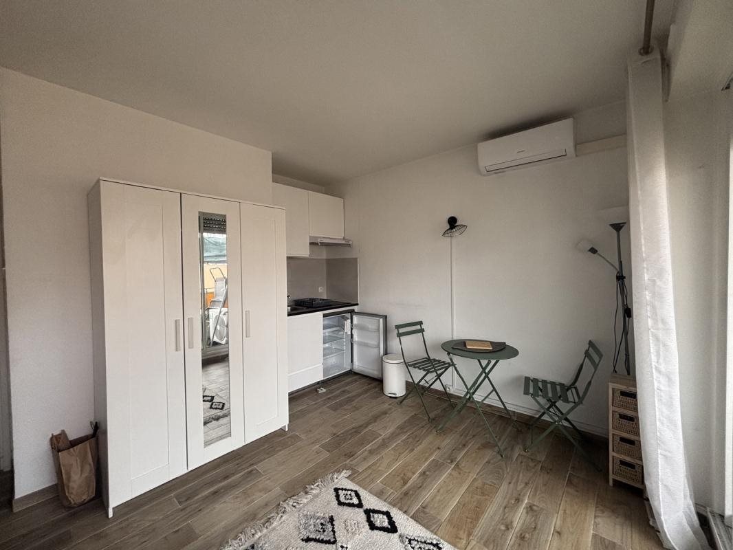 Appartement à louer, 18m², Marseille 5ème