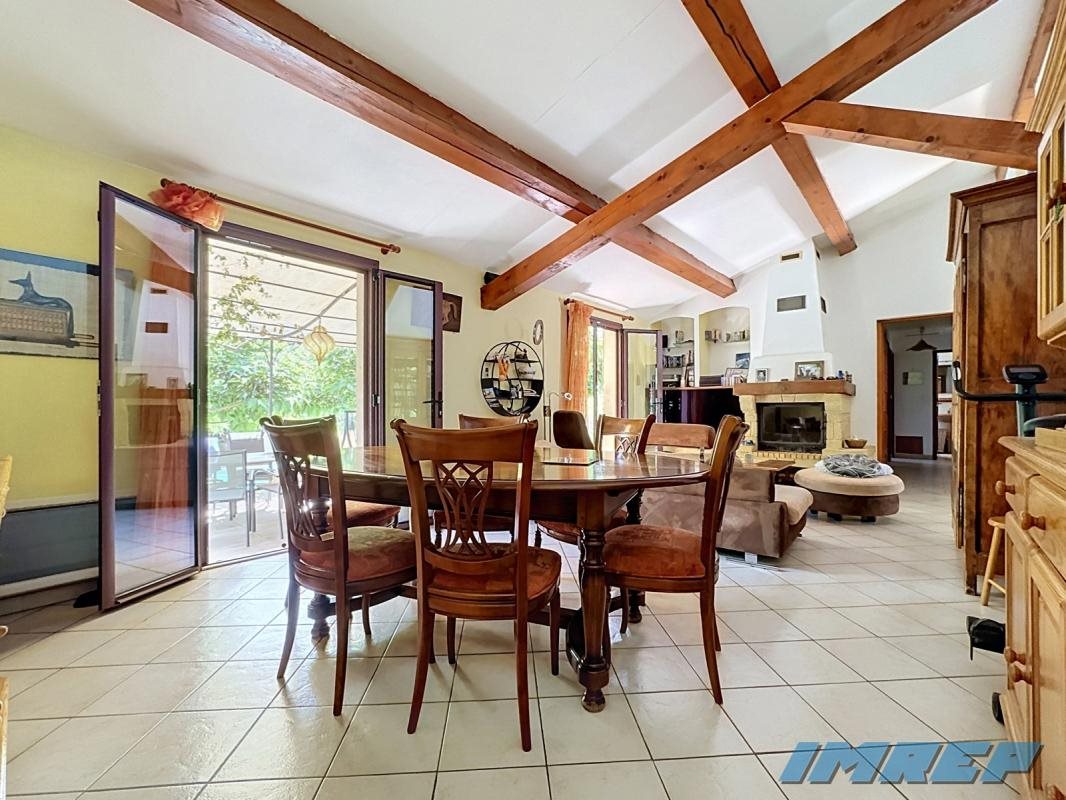 Maison à vendre, 100m², Saint-Maximin-la-Sainte-Baume