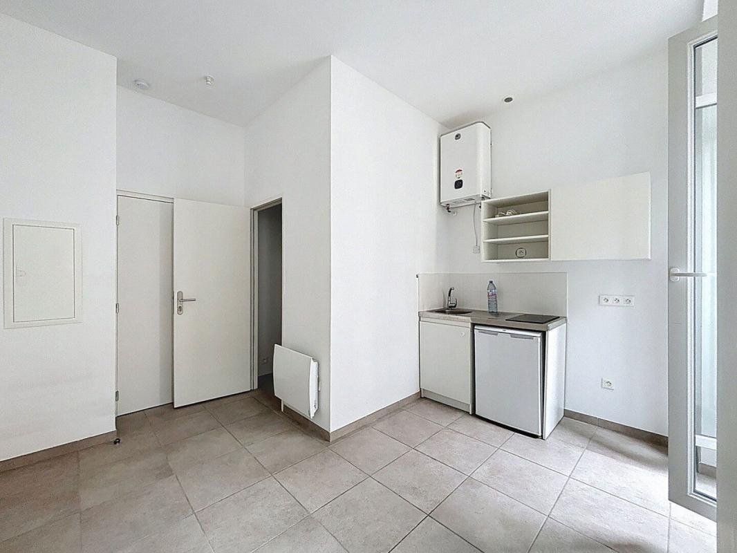Appartement à louer, 13m², Marseille 6ème