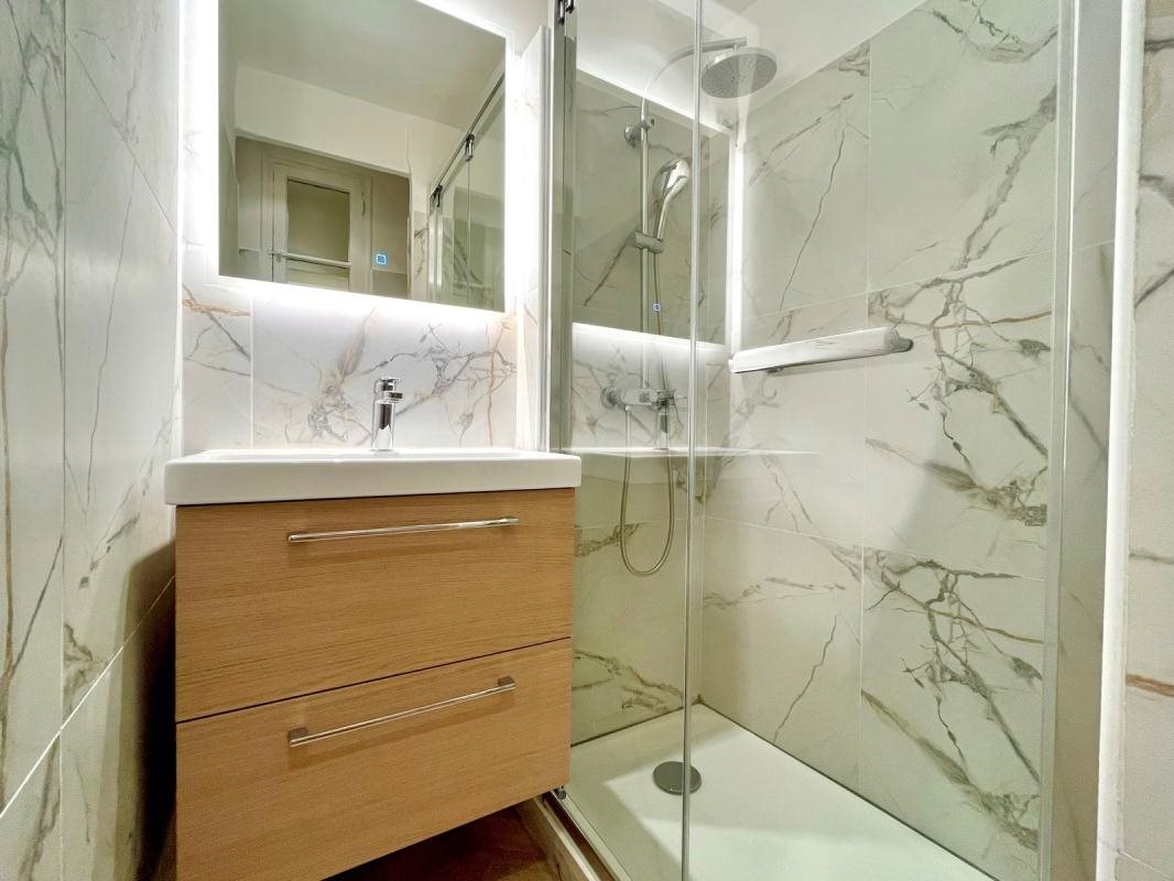 Appartement à louer, 43m², Marseille 1er