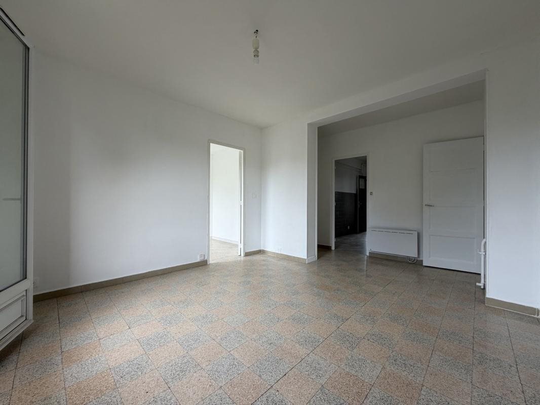 Appartement à louer, 63m², Marseille 9ème
