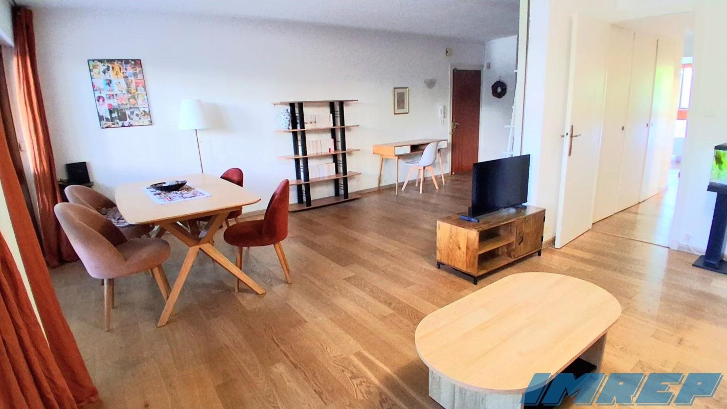 Appartement à louer, 79m², Marseille 8ème