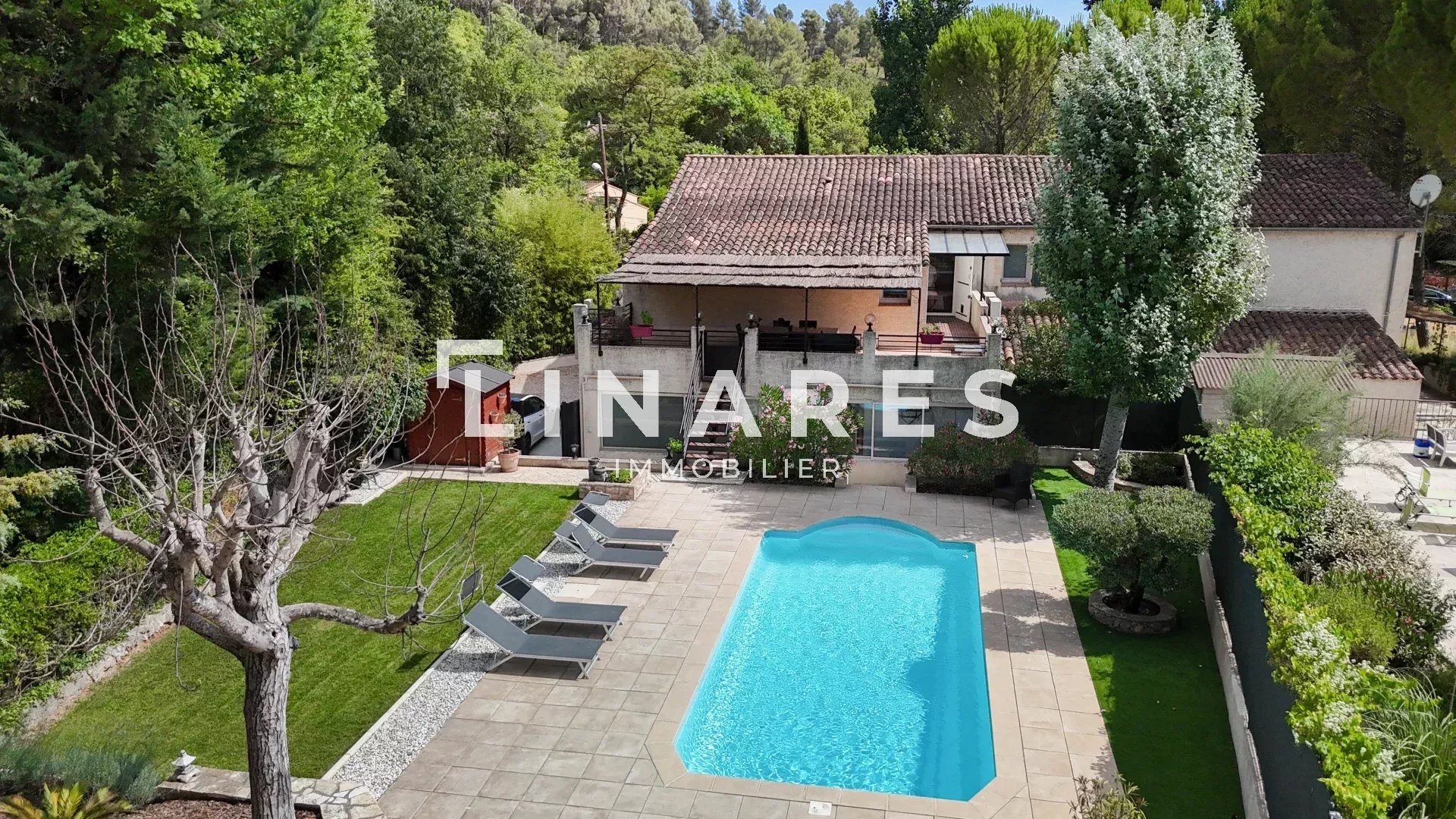 Maison à vendre, 189m², Le Tholonet