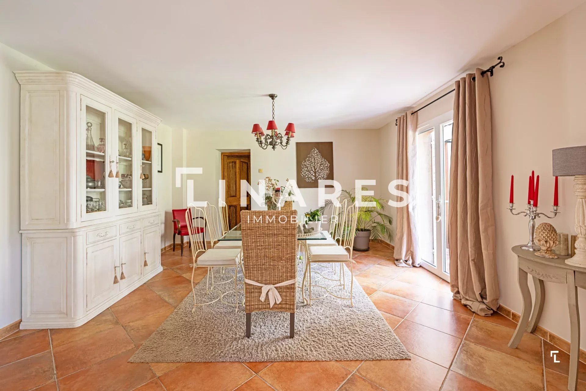 Maison à vendre, 223m², Trets