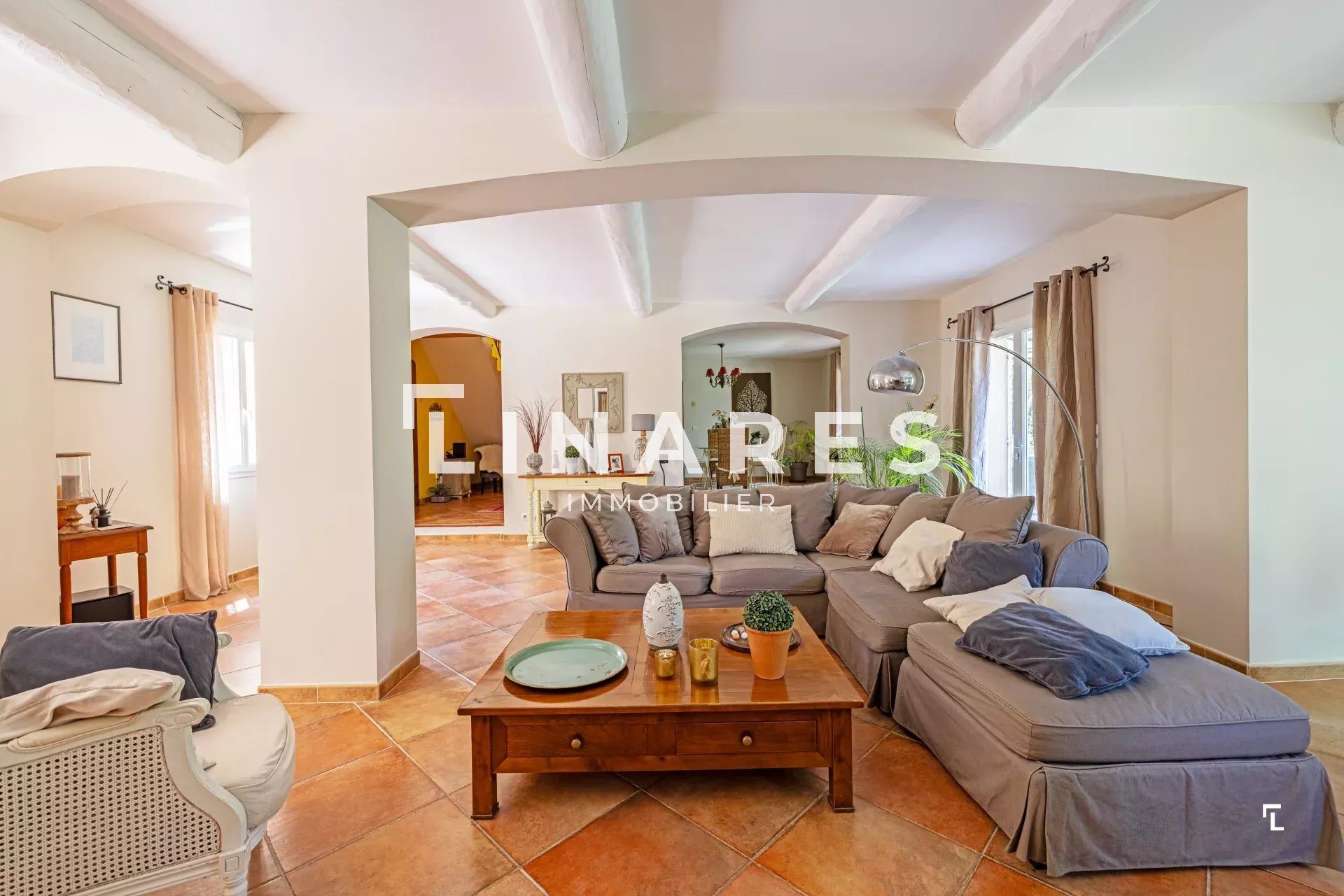 Maison à vendre, 223m², Trets