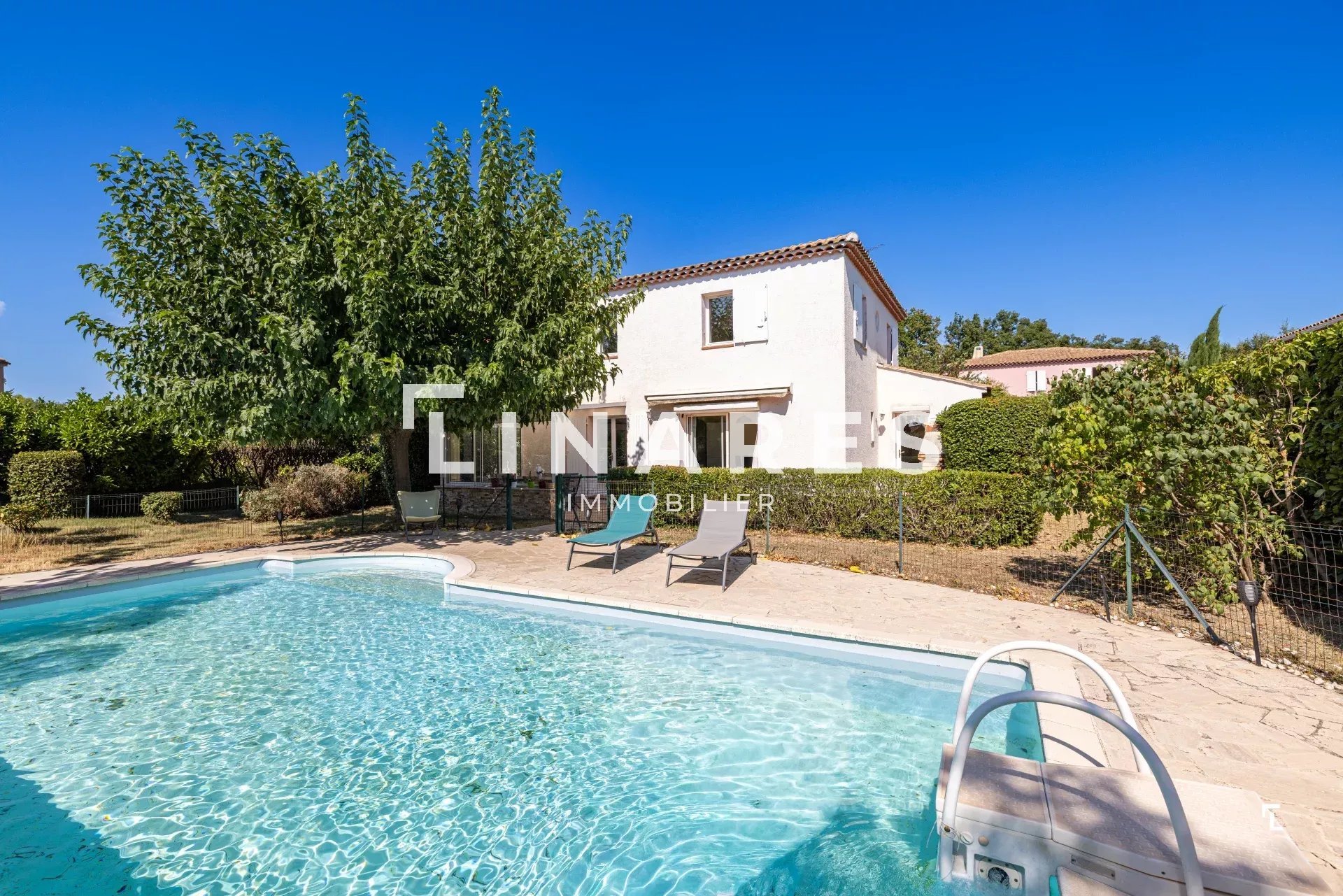 Maison à vendre, 138m², Éguilles