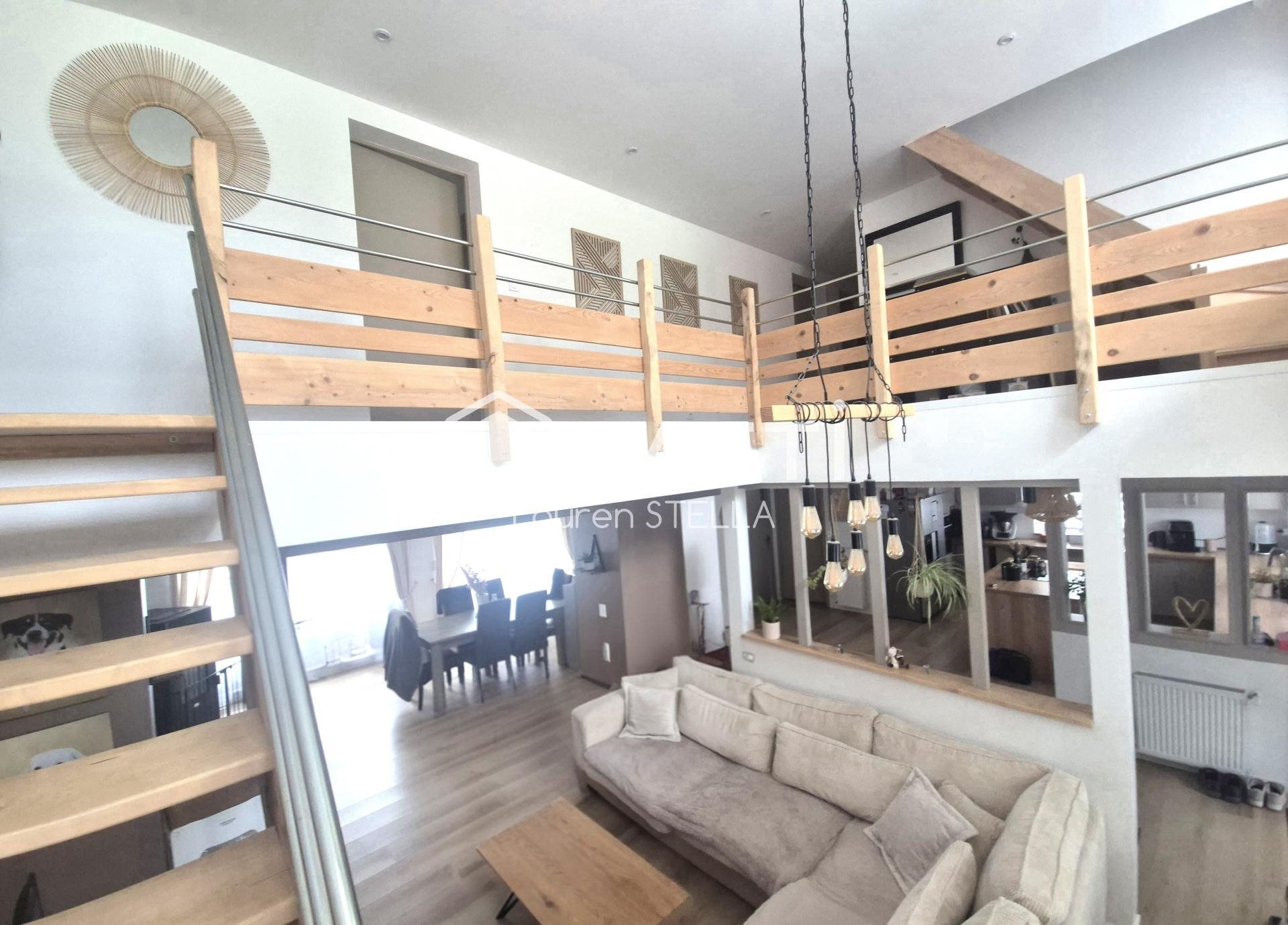 Maison à vendre, 165m², Rougemont-le-Château