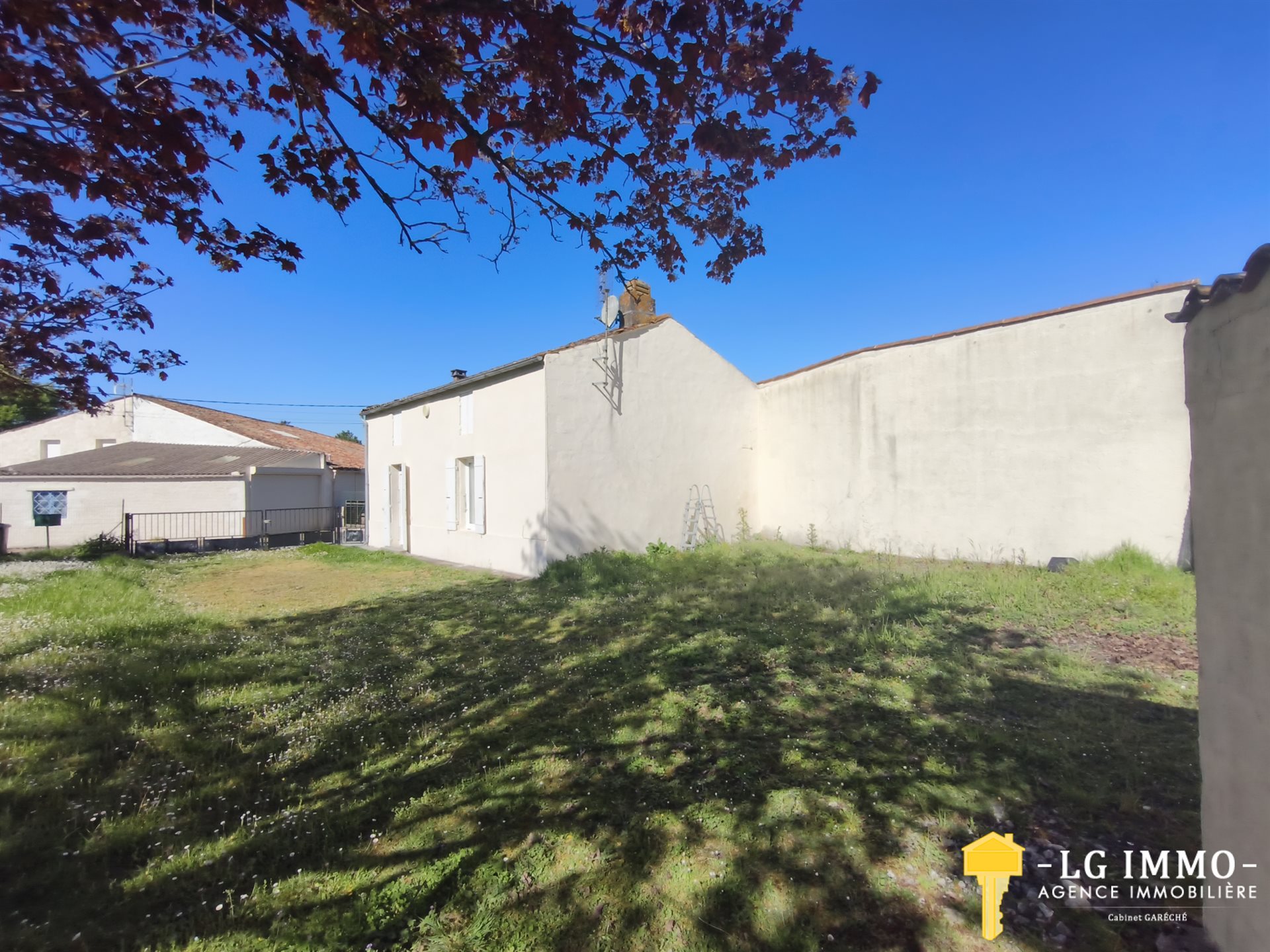 Maison à vendre, 90m², Brie-sous-Mortagne