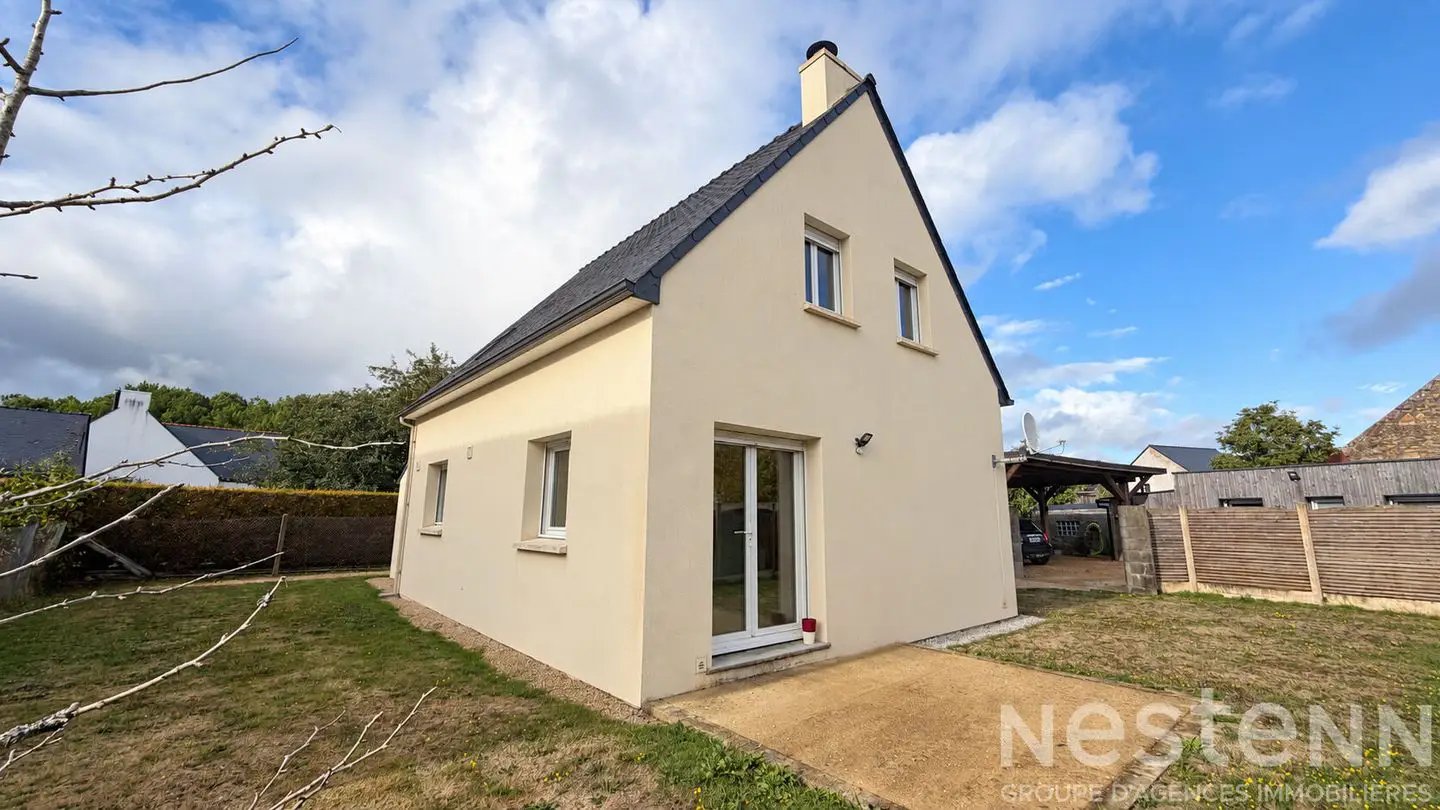 Maison à vendre, 93m², Ploemel