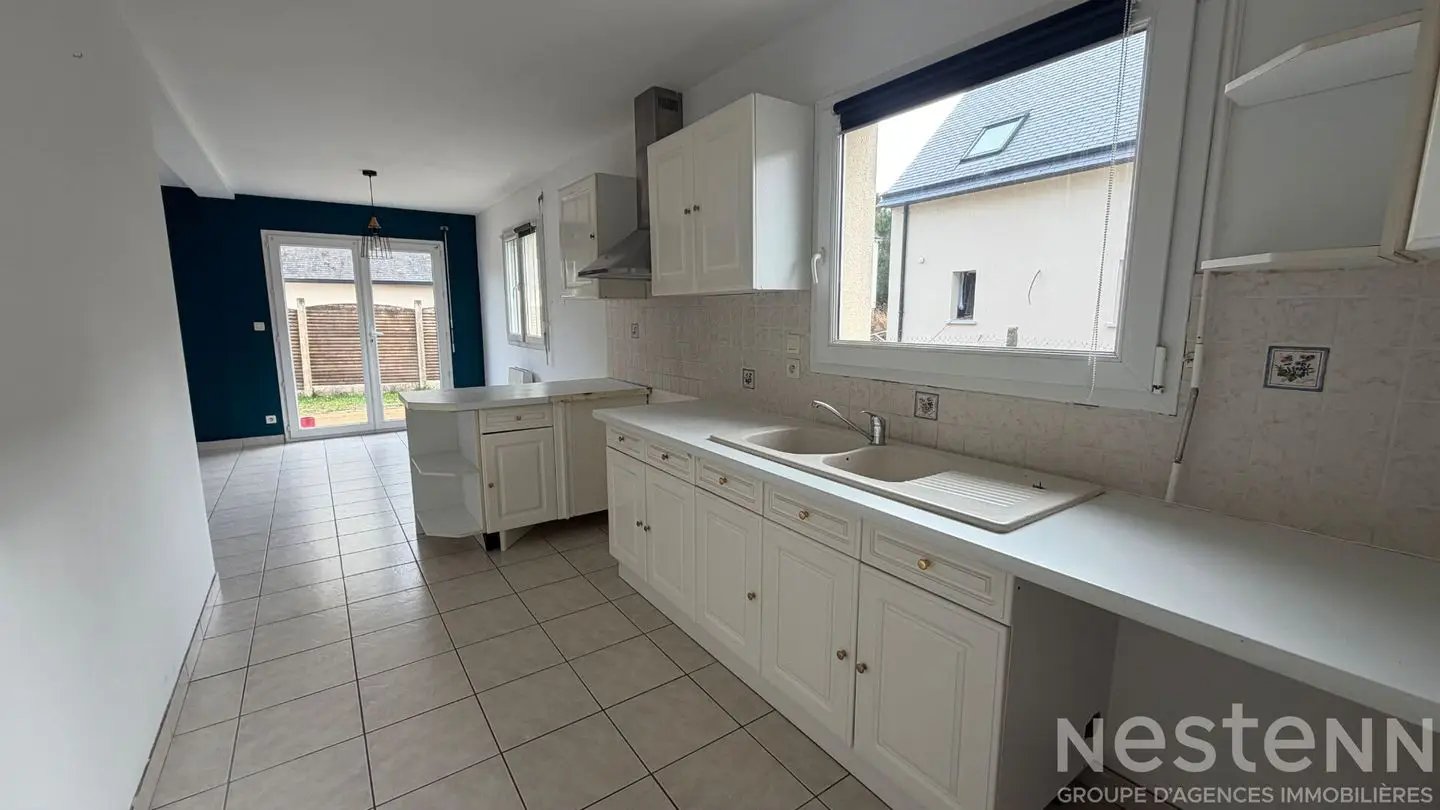 Maison à vendre, 93m², Ploemel
