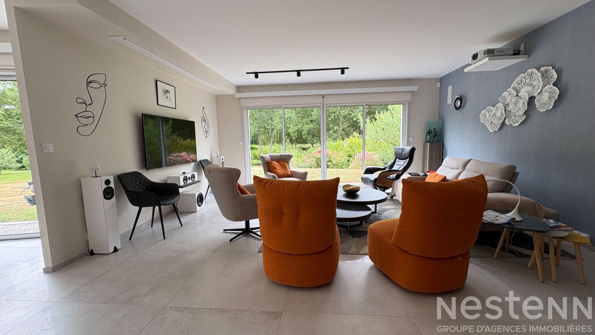 Maison à vendre, 231m², Ploemel