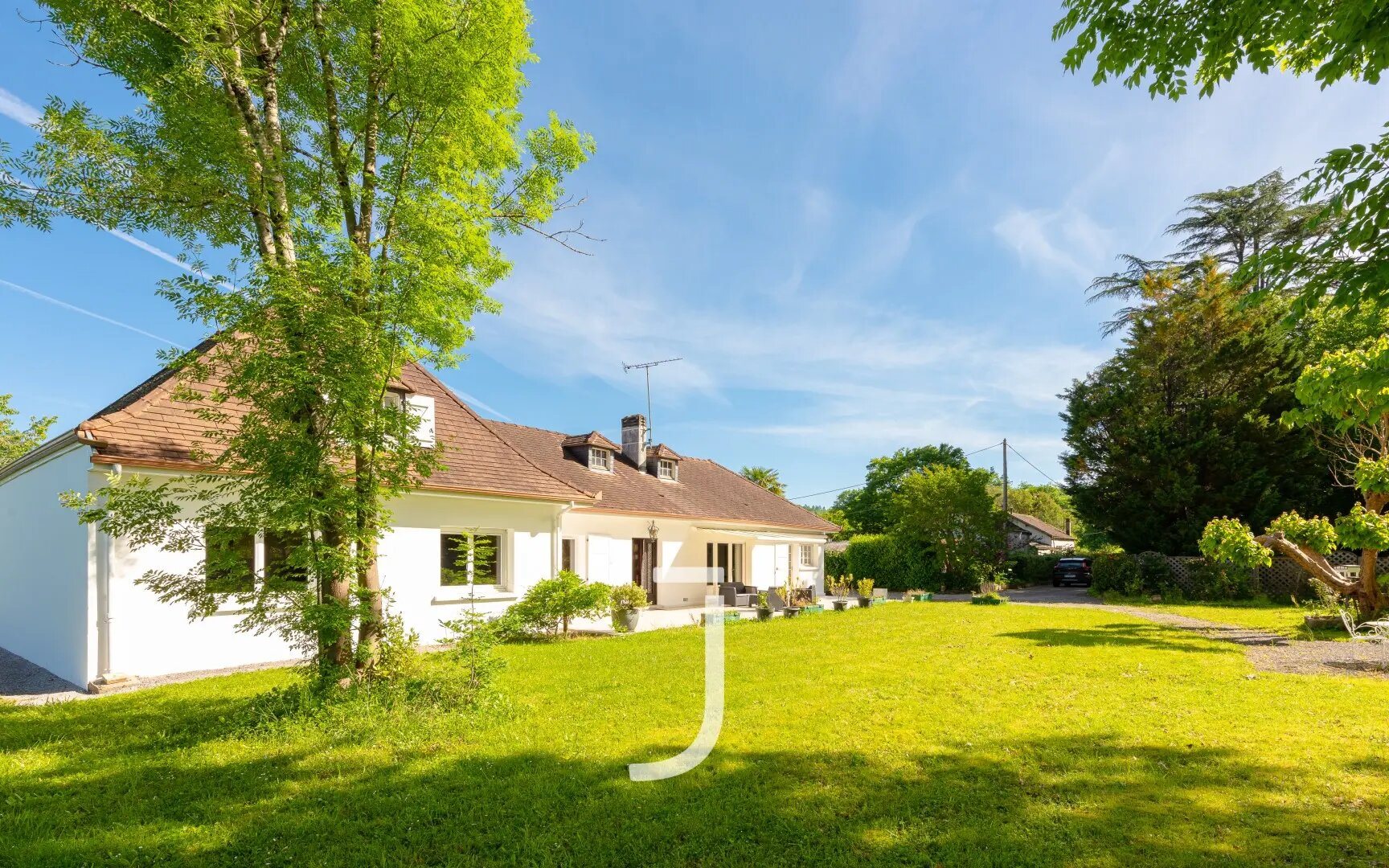 Maison à vendre, 206m², Sauveterre-de-Béarn