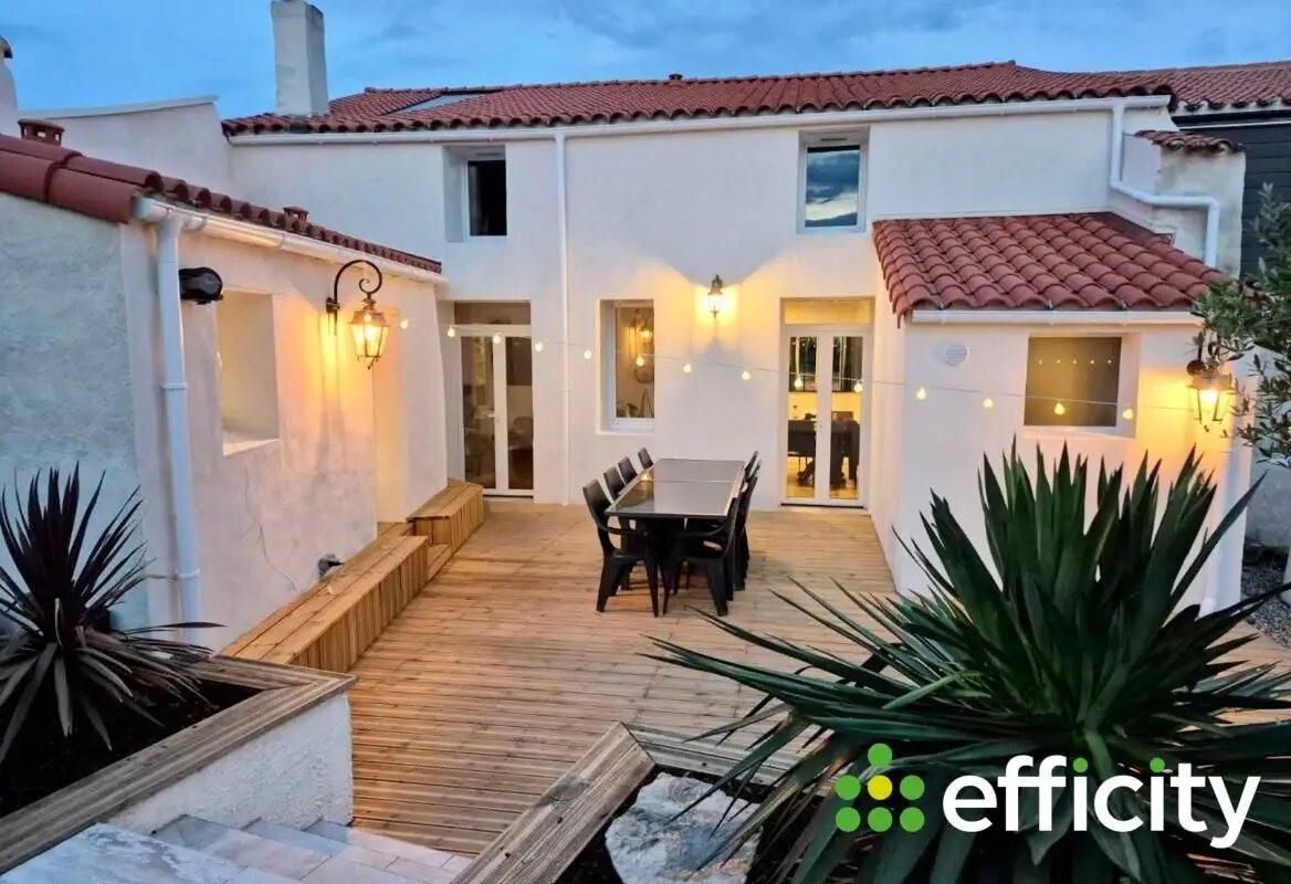 Maison à vendre, 180m², Saint-Georges-de-Pointindoux