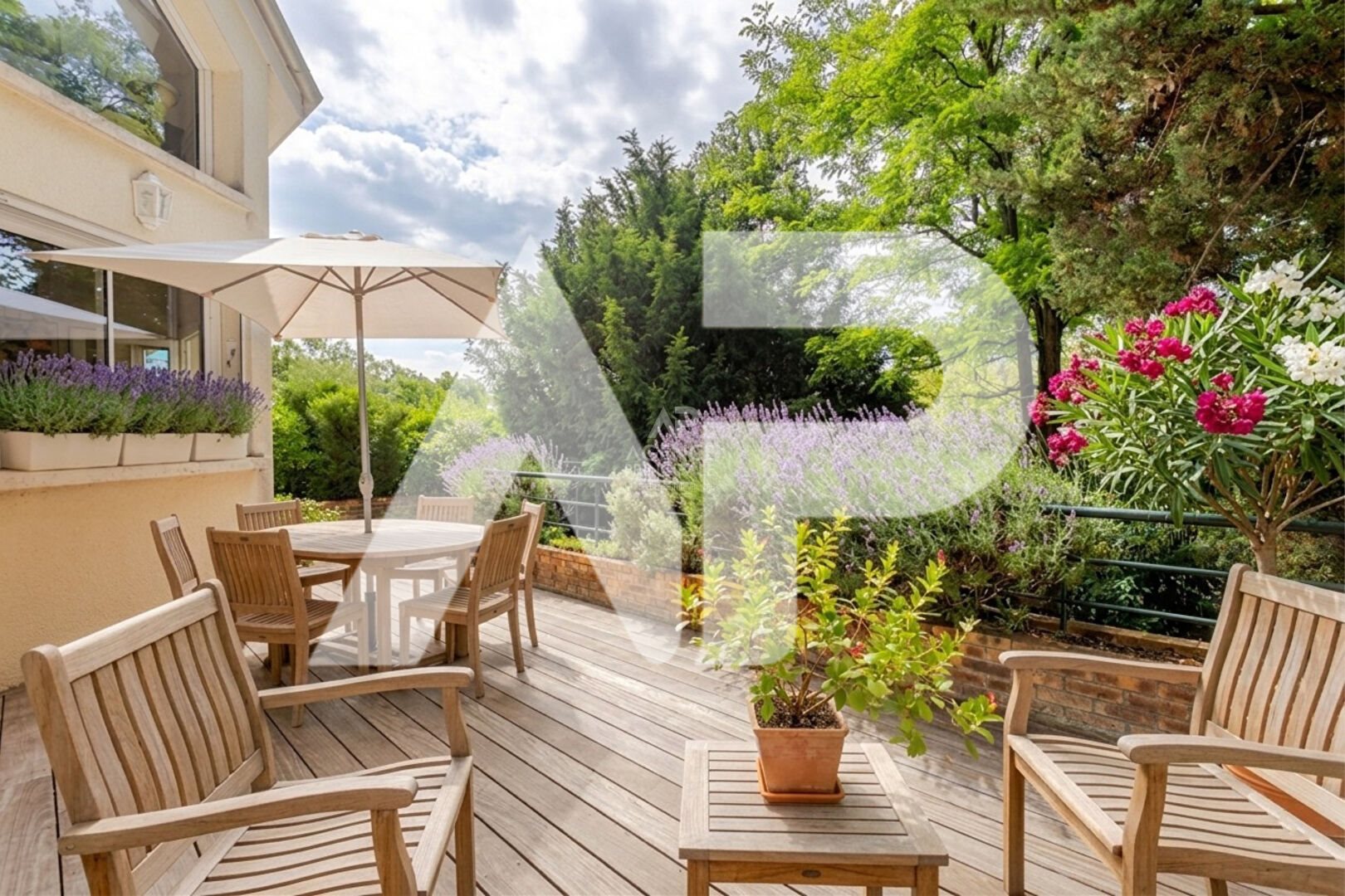 Maison à vendre, 243m², Sèvres