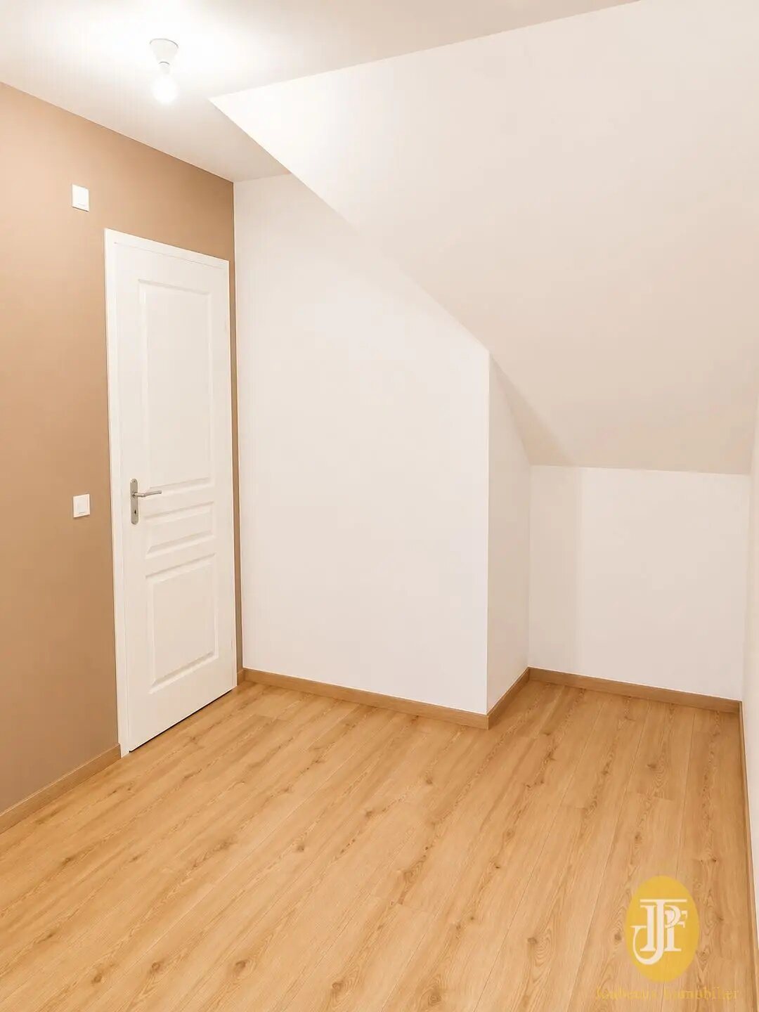 Maison à louer, 60m², Douains