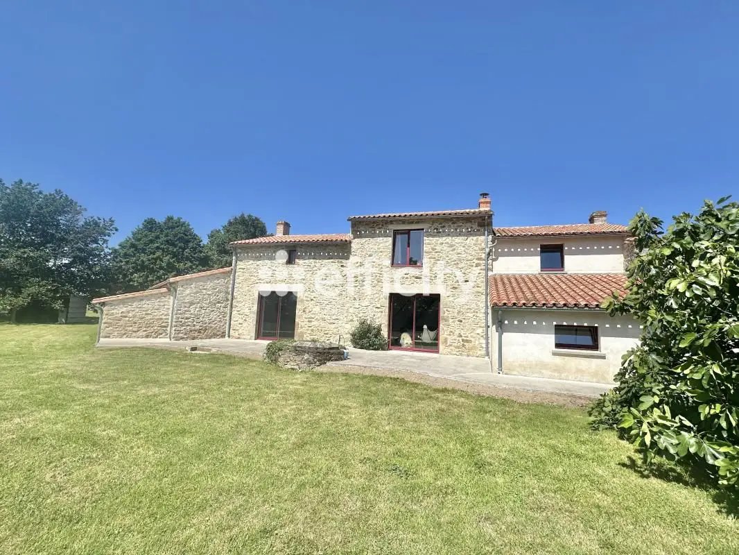 Maison à vendre, 157m², Aigrefeuille-sur-Maine