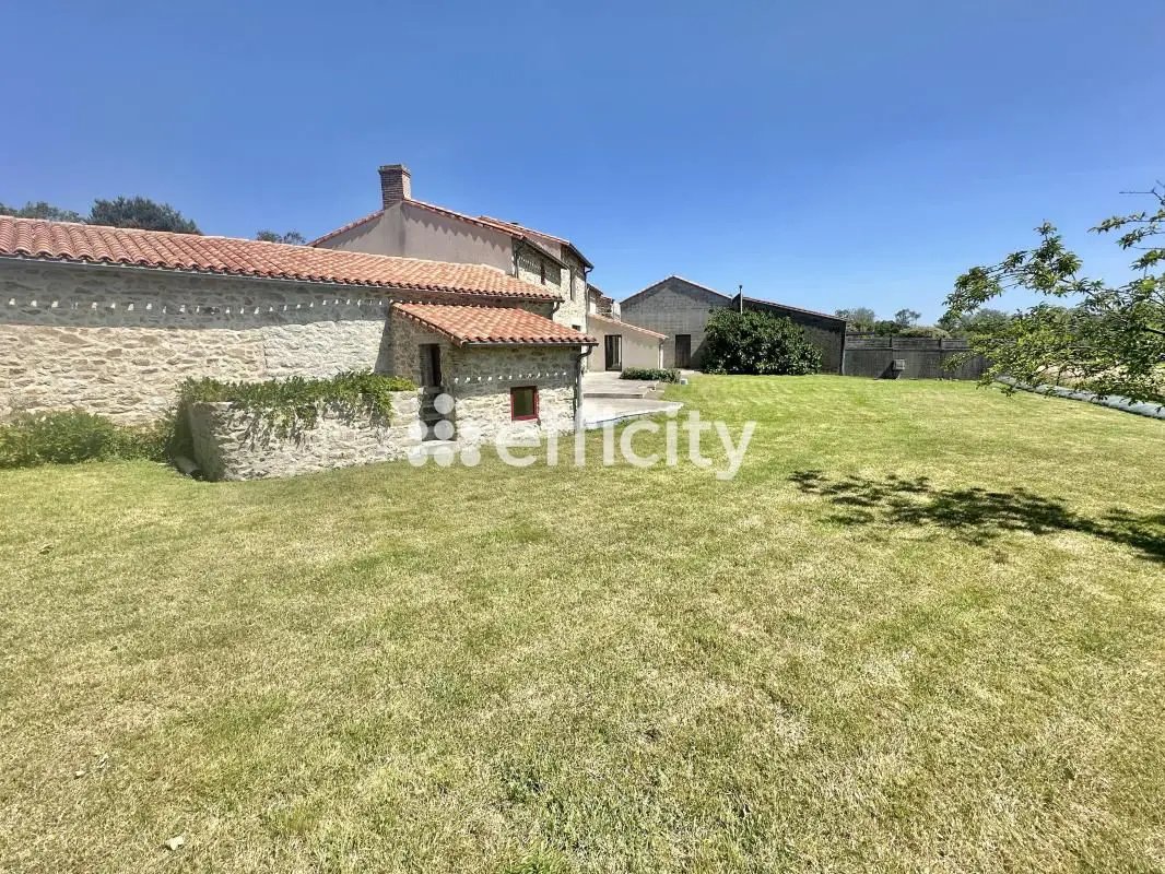 Maison à vendre, 157m², Aigrefeuille-sur-Maine
