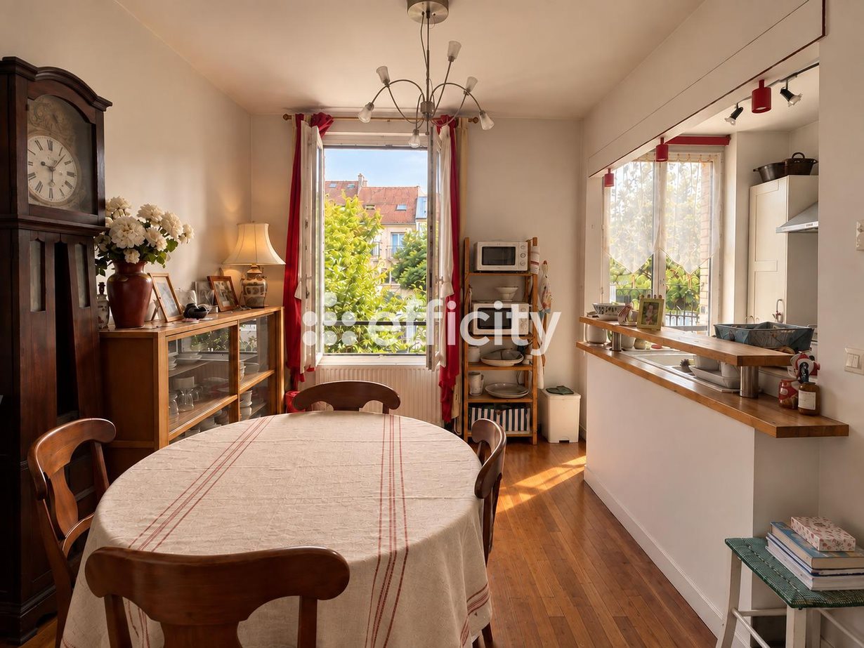 Maison à vendre, 4m², Colombes