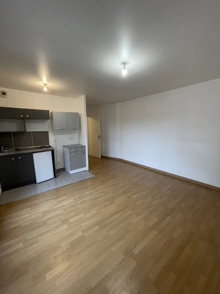 Appartement à louer, 28m², Montreuil