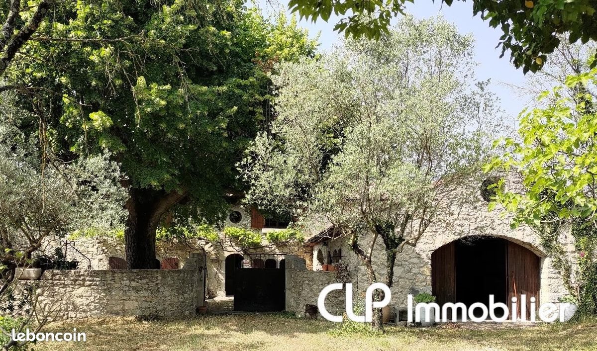 Maison à vendre, 230m², Puygiron