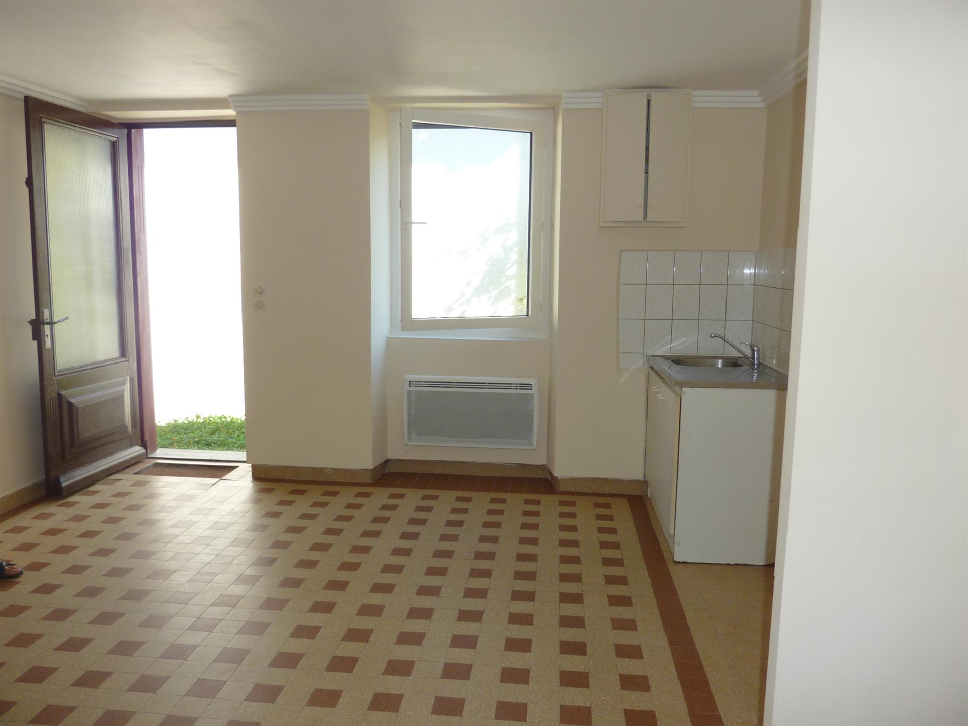 Maison à vendre, 34m², Saulgé