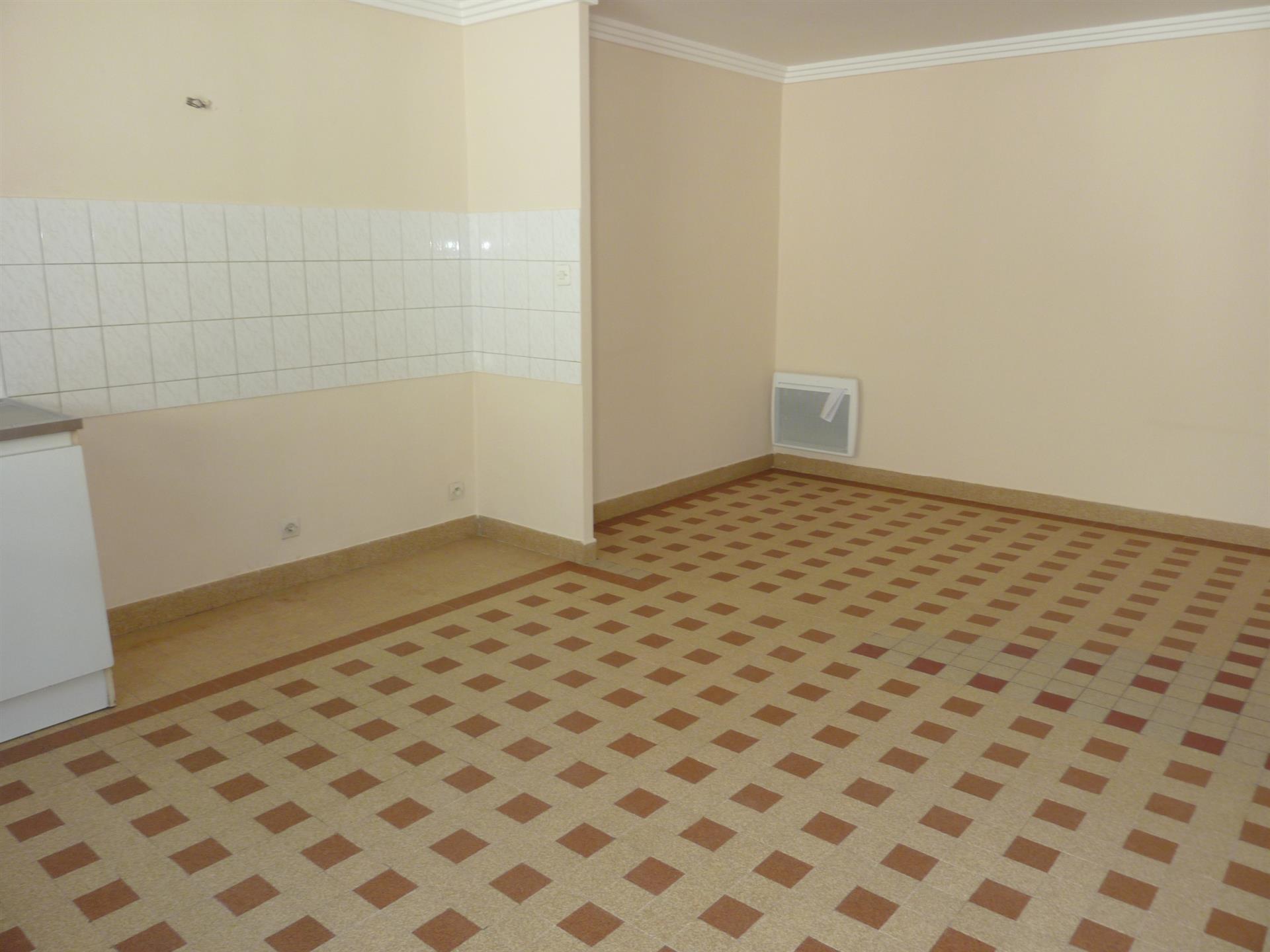 Maison à vendre, 34m², Saulgé