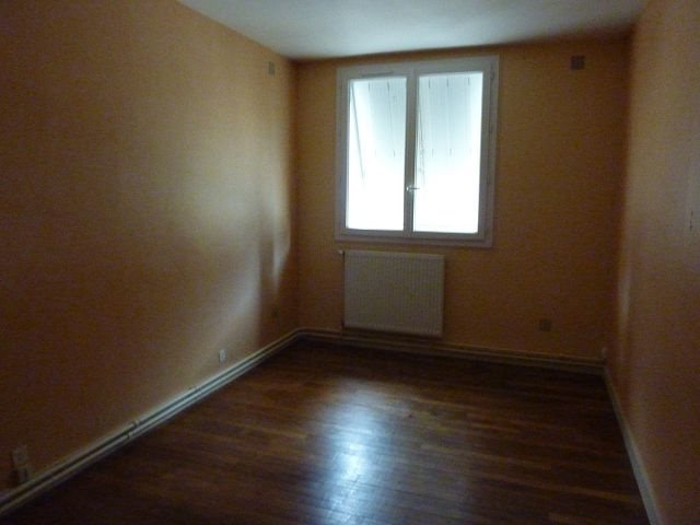 Appartement à louer, 77m², Montmorillon