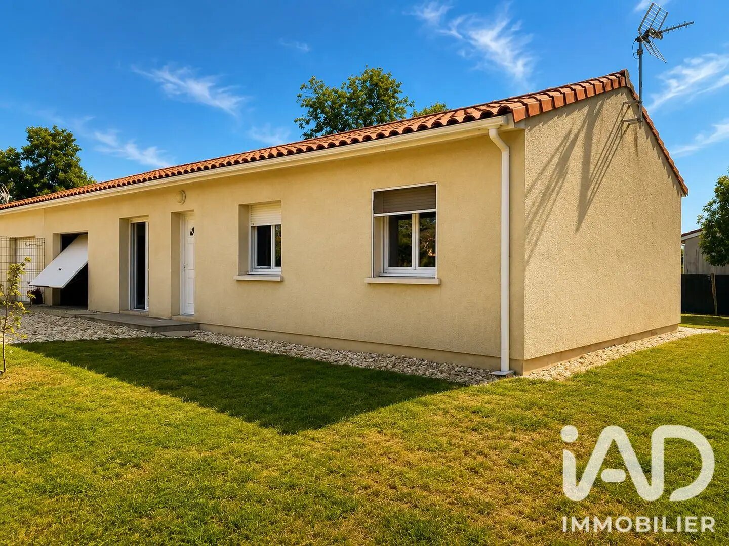 Maison à vendre, 70m², Saint-Seurin-sur-l'Isle