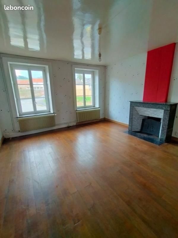 Maison à louer, 214m², Cheveuges
